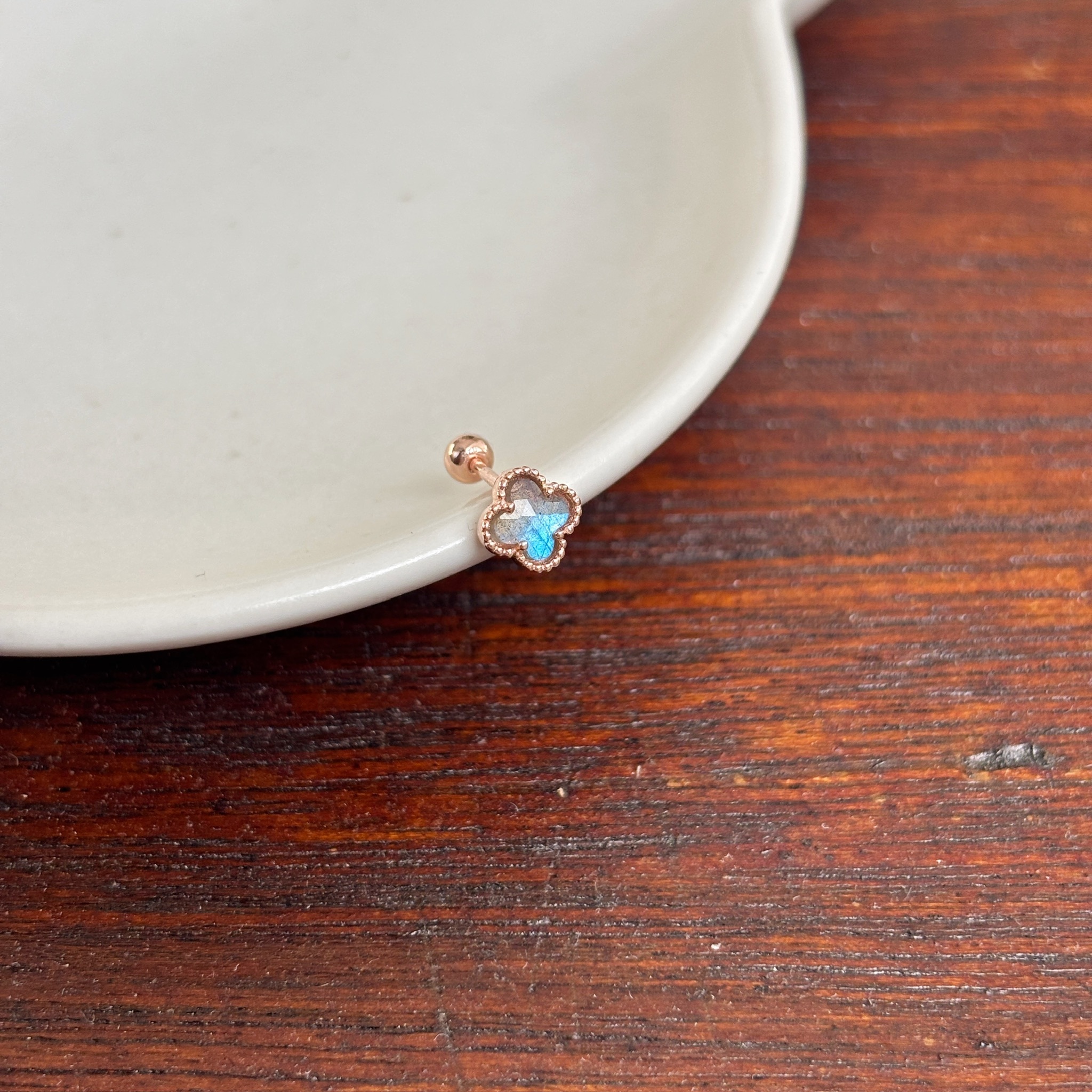 滾珠邊四葉草拉長石轉珠耳環