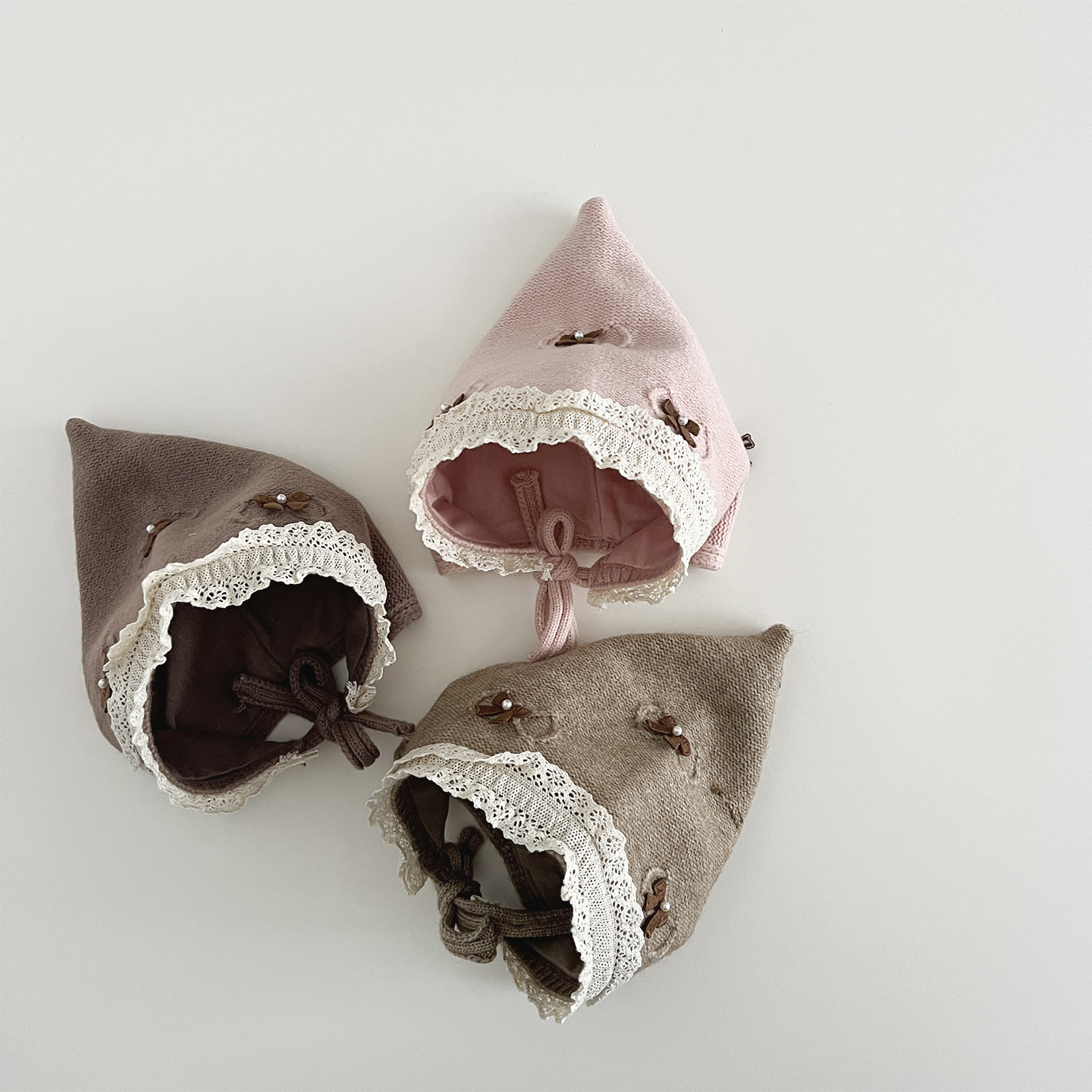 珍珠蝴蝶結蕾絲花邊綁帶帽(8m-3y)