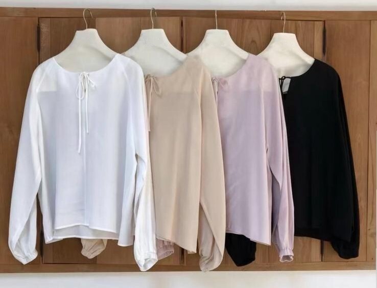 BZ06  天絲上衣  胸48  長24   $549 (一口價) 80%天絲