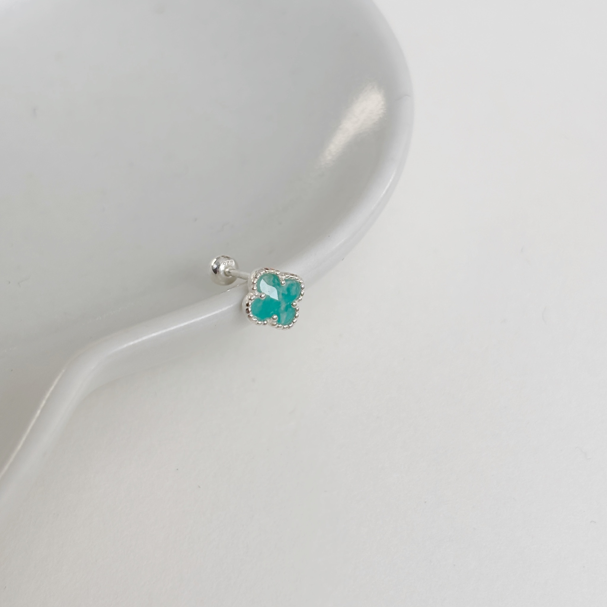 滾珠邊四葉草天河石轉珠耳環