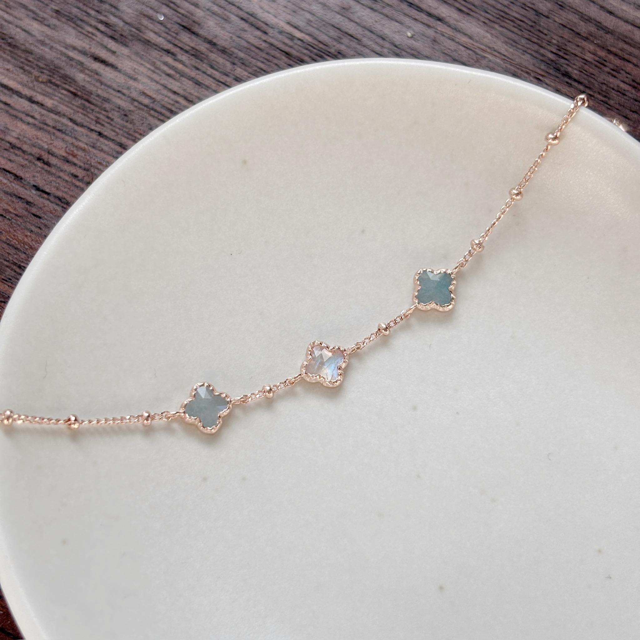 蛋糕四葉草水藍石英月光石手鏈