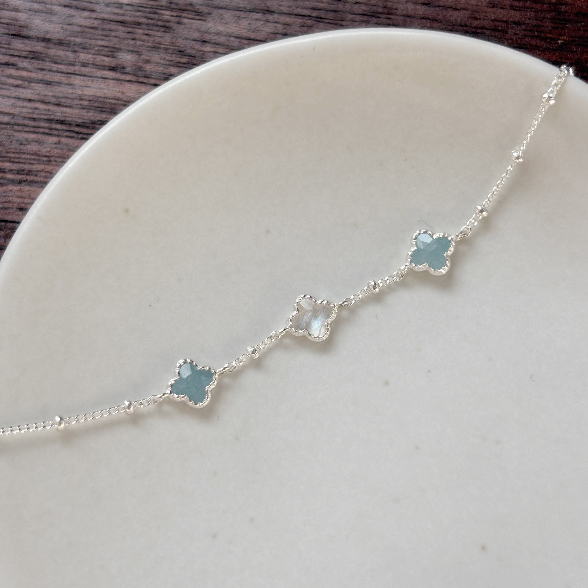 蛋糕四葉草水藍石英月光石手鏈