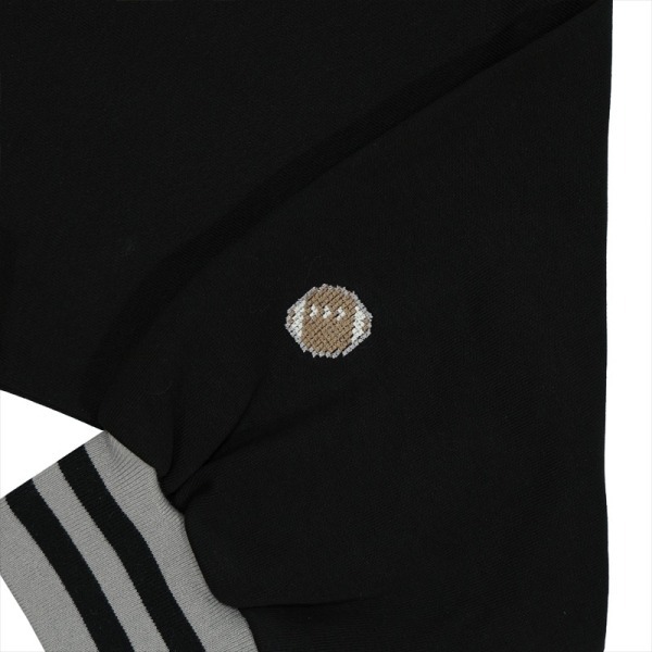 NCAA 大學T 黑 V領 短版 長袖 上衣 女 7552100320