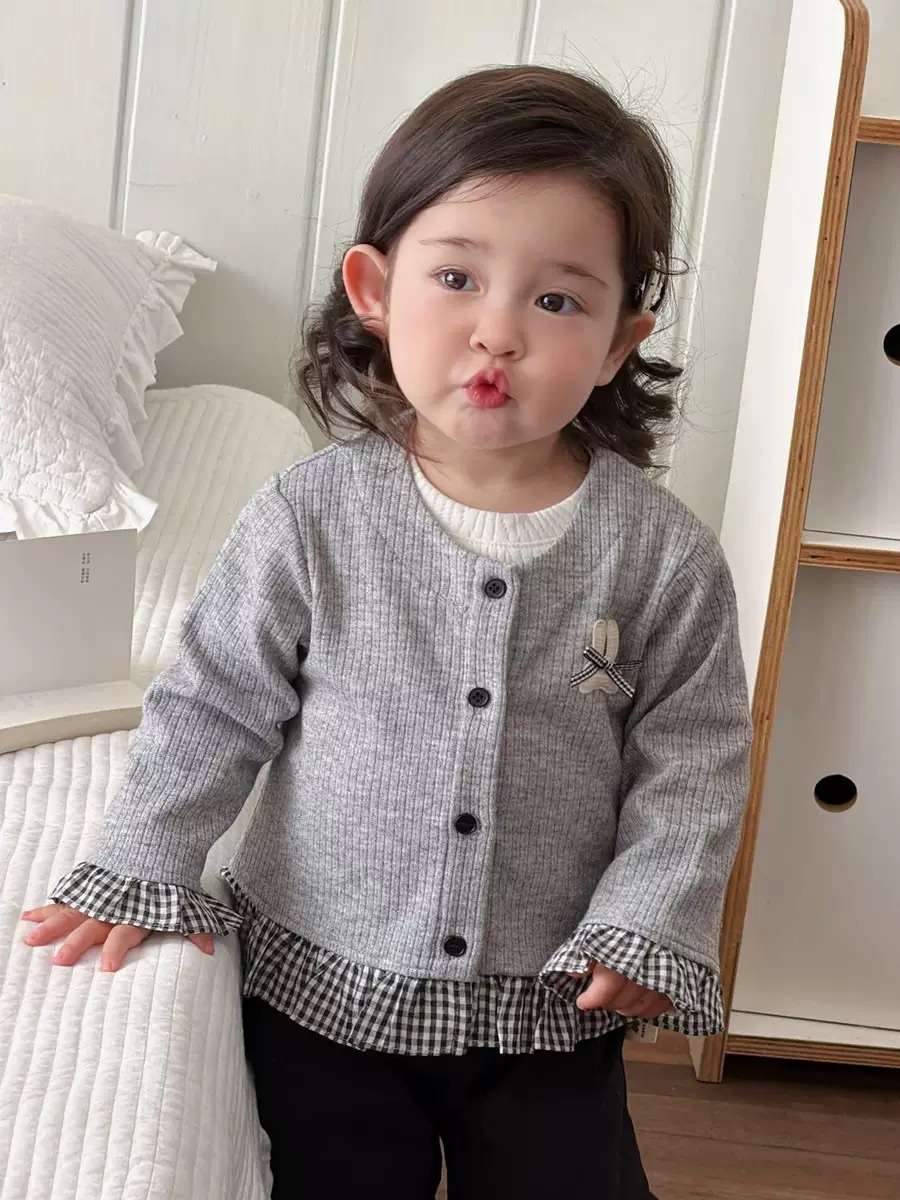 花邊小兔外套/內搭上衣/黑色燈籠褲