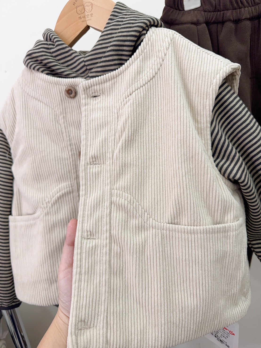 25761厚磅背心連帽上衣磨毛褲三件套