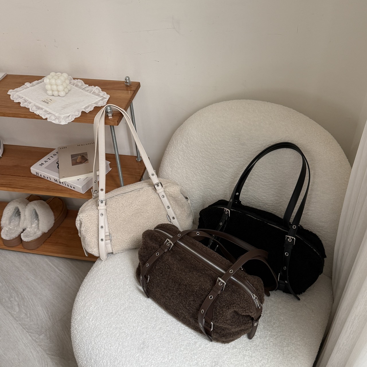 冬日羊羔毛肩背包