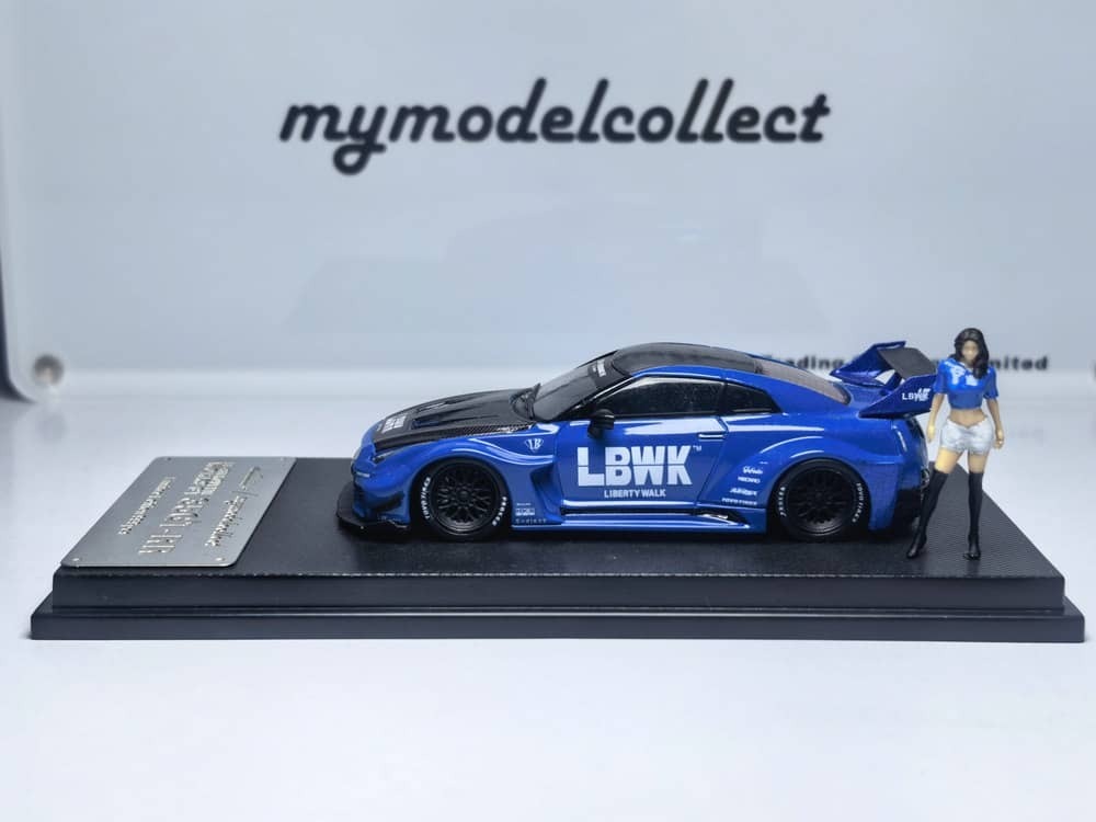 PO-$160 * MODEL COLLECT * 1:64 NISSAN GT-R R35 2020 LB BLUE WITH FIGURE