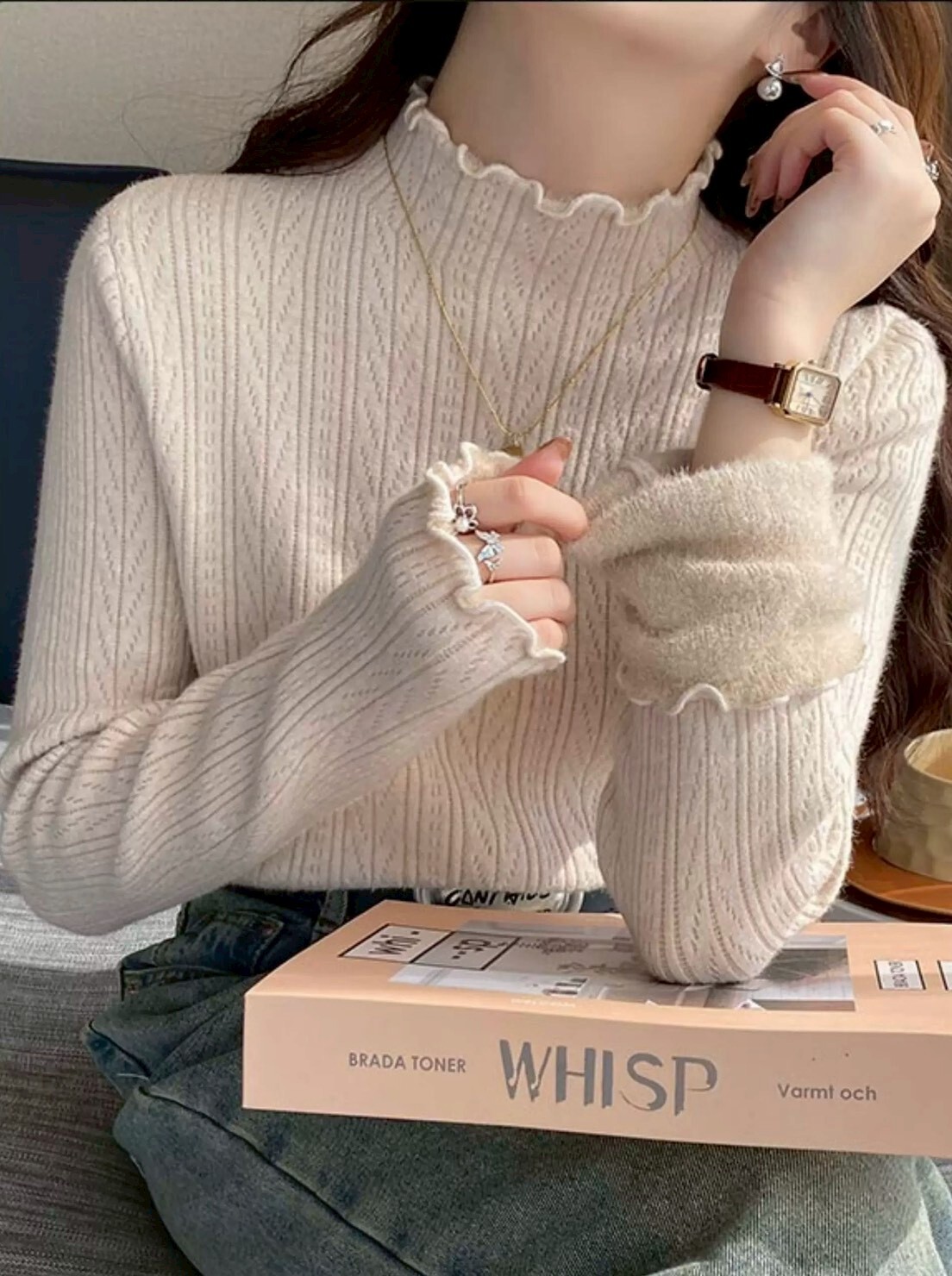 捲邊直紋刷絨針織衣