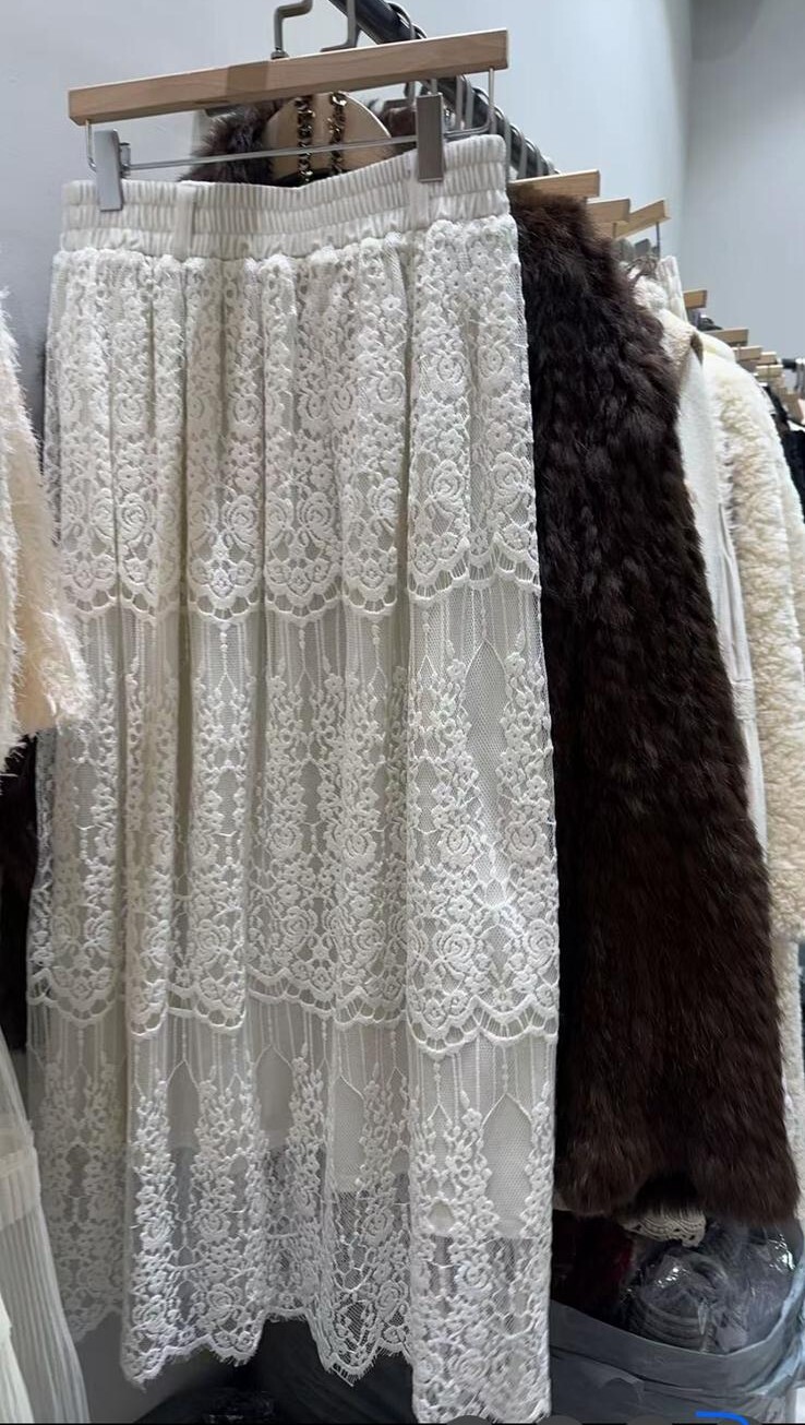 JE37 仙氣 LACE長裙 腰26-42 HIP 56  長34   $539 (一口價)