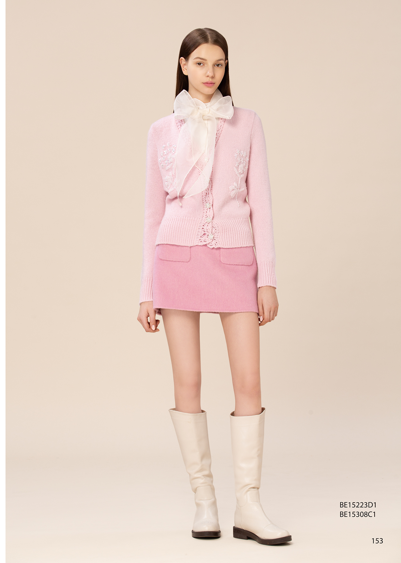 BE15223D1 粉霧詩篇立體花卉開襟針織外套