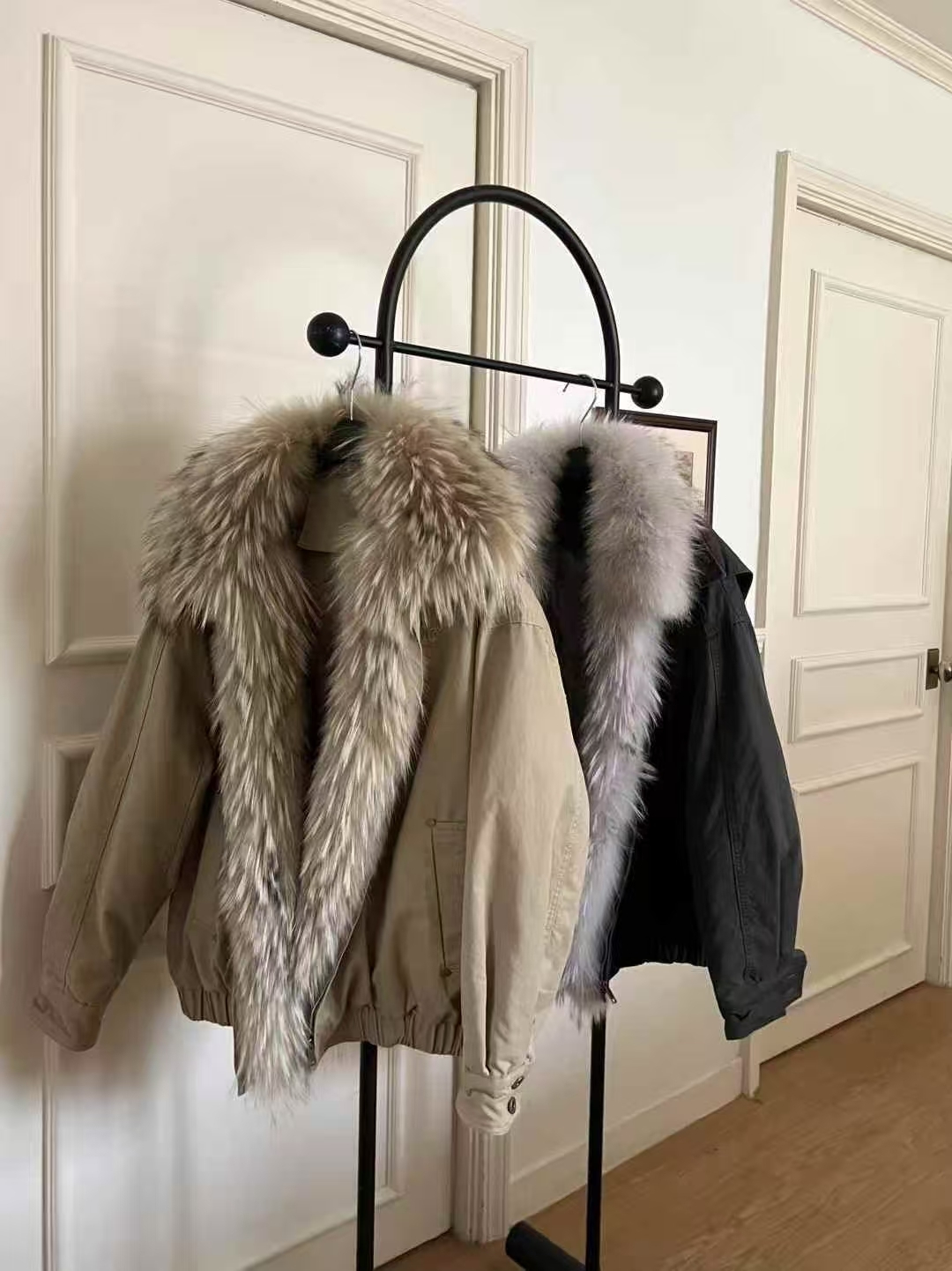 CB5311 浣熊毛領鴨絨橡筋腰外套