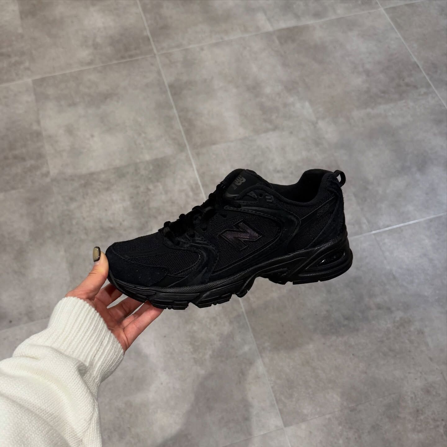 New Balance 530 日本限定 全黑化 全黑 黑色 男女 復古 慢跑鞋 U530JPB