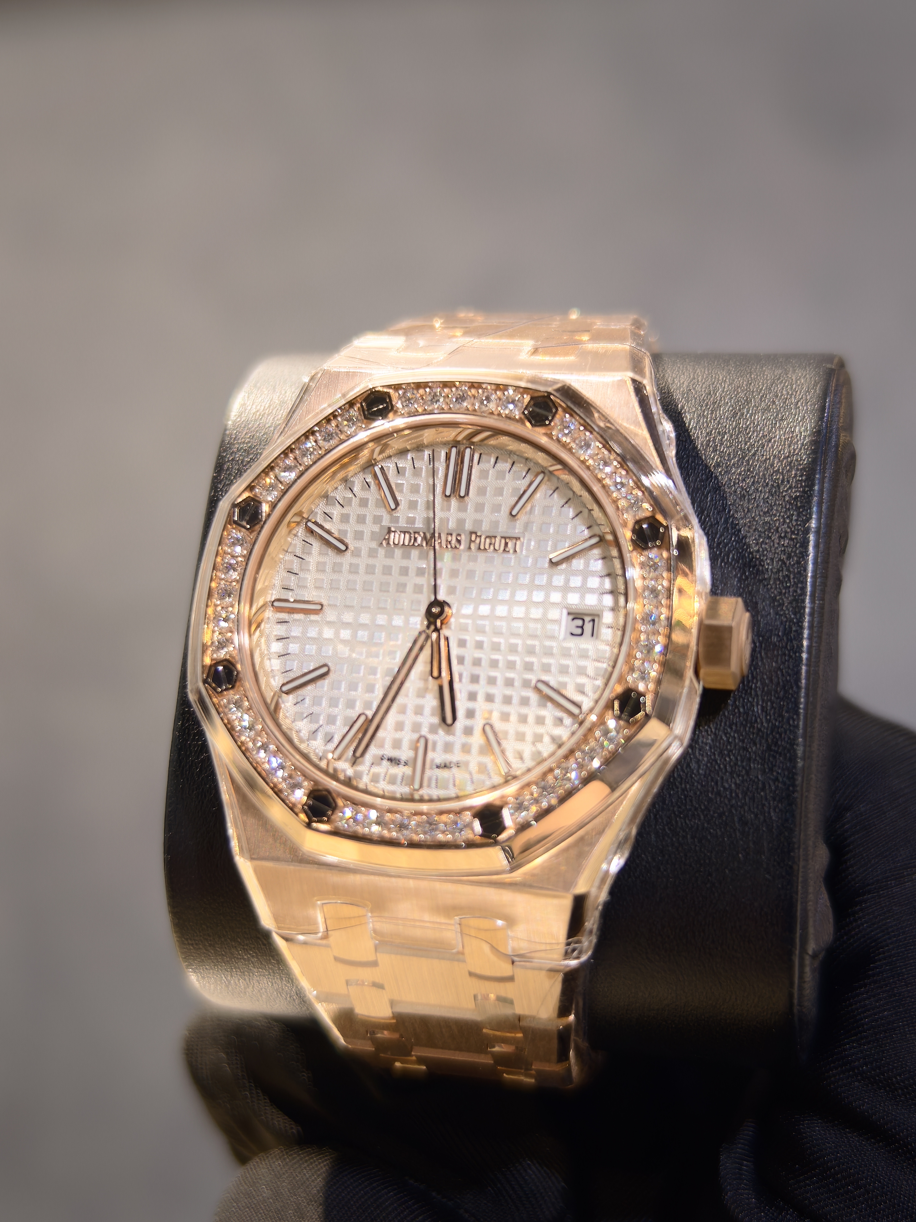BRAND NEW AUDEMARS PIGUET 15551OR.ZZ.1356OR.01 15551or 5551 50th anniversary white SILVER DIAL 18K ROSE GOLD DIAMOND ROYAL OAK SELFWINDING 37MM