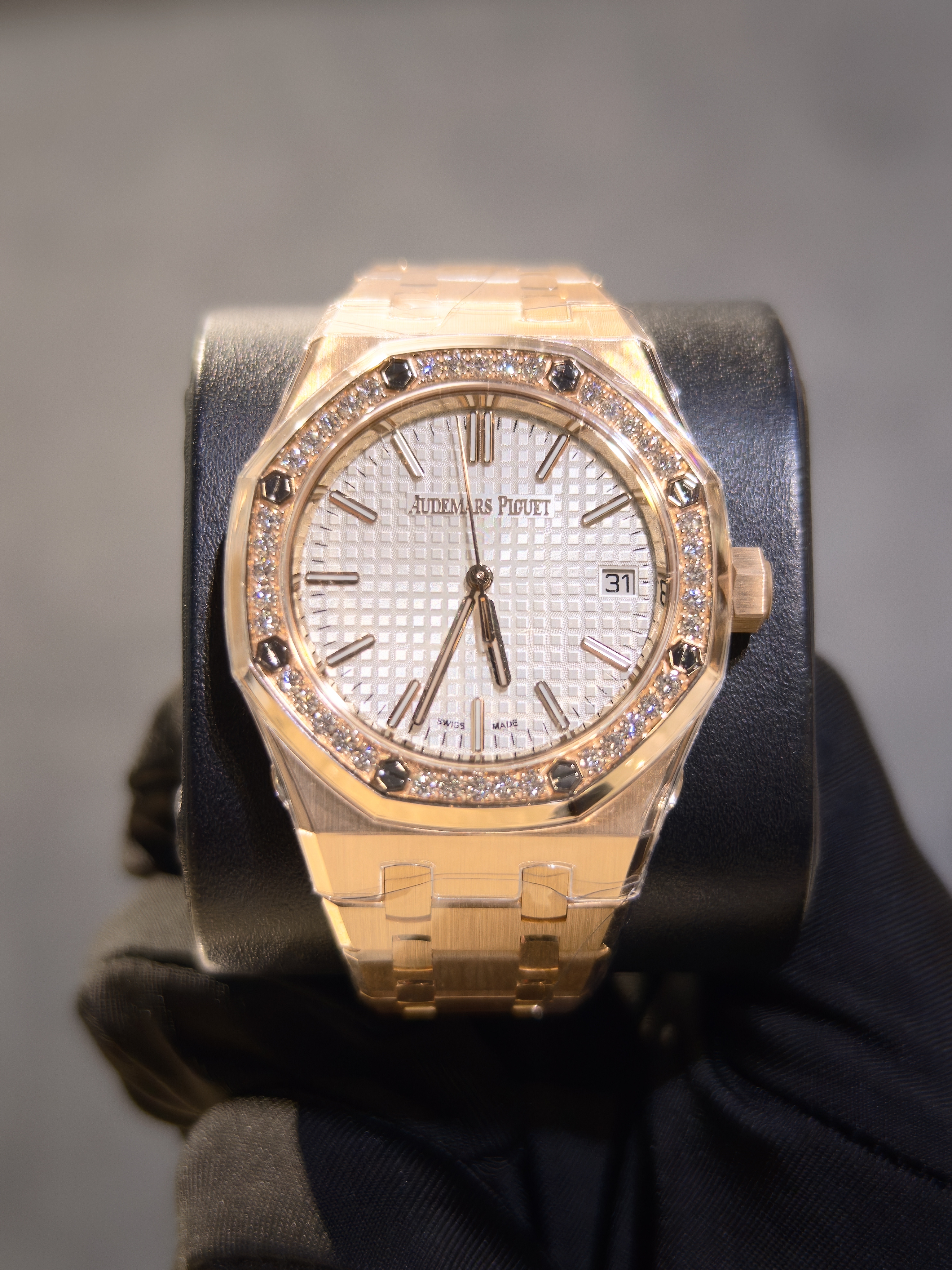 BRAND NEW AUDEMARS PIGUET 15551OR.ZZ.1356OR.01 15551or 5551 50th anniversary white SILVER DIAL 18K ROSE GOLD DIAMOND ROYAL OAK SELFWINDING 37MM