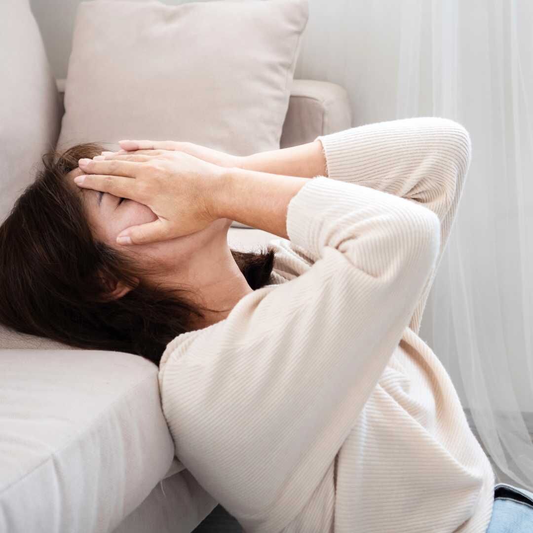 造成敏弱肌的原因,大致可以分成兩大類:先天體質與後天環境與生活習慣。