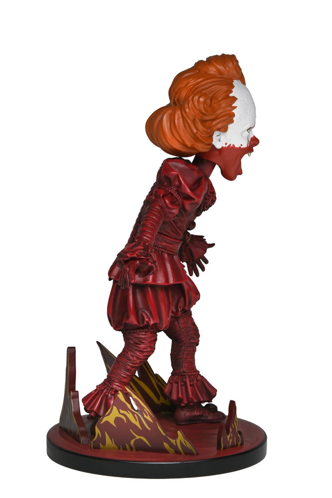 26年7月 NECA IT 牠 歡迎來到德利鎮 血腥版 潘尼懷斯 搖頭公仔