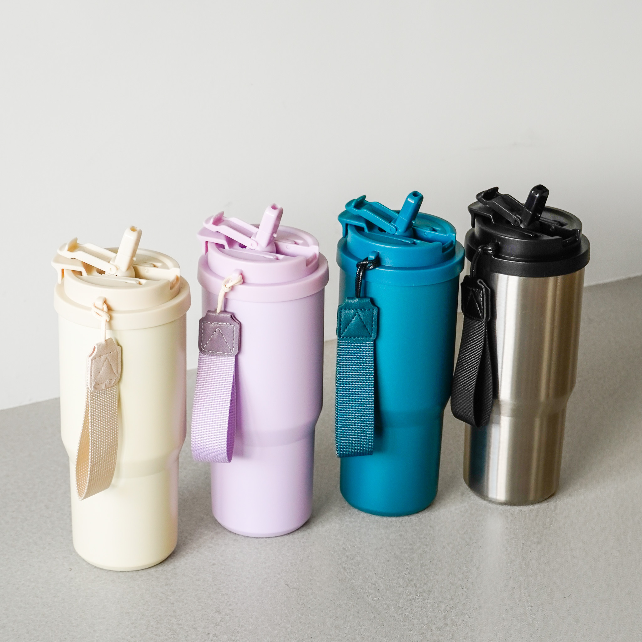 雙飲口不鏽鋼保溫杯 700ml 四色售