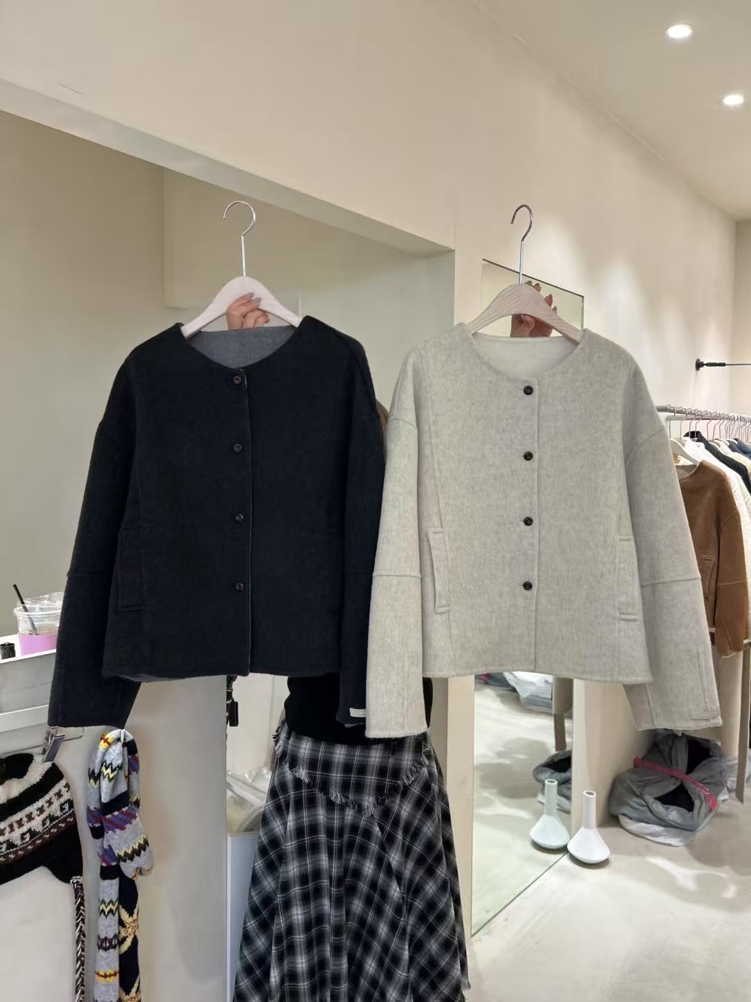 CB5328 小圓領車線鈕扣外套