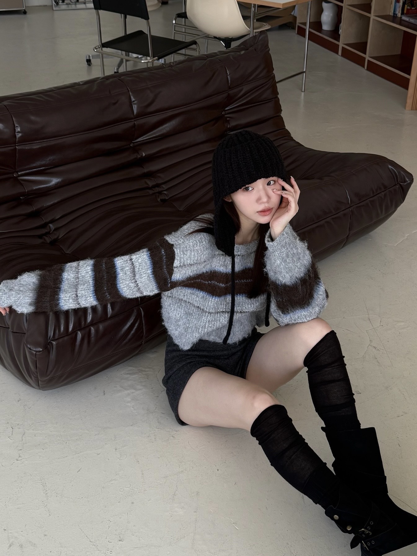 高質感不對稱條紋毛衣(灰/棕)