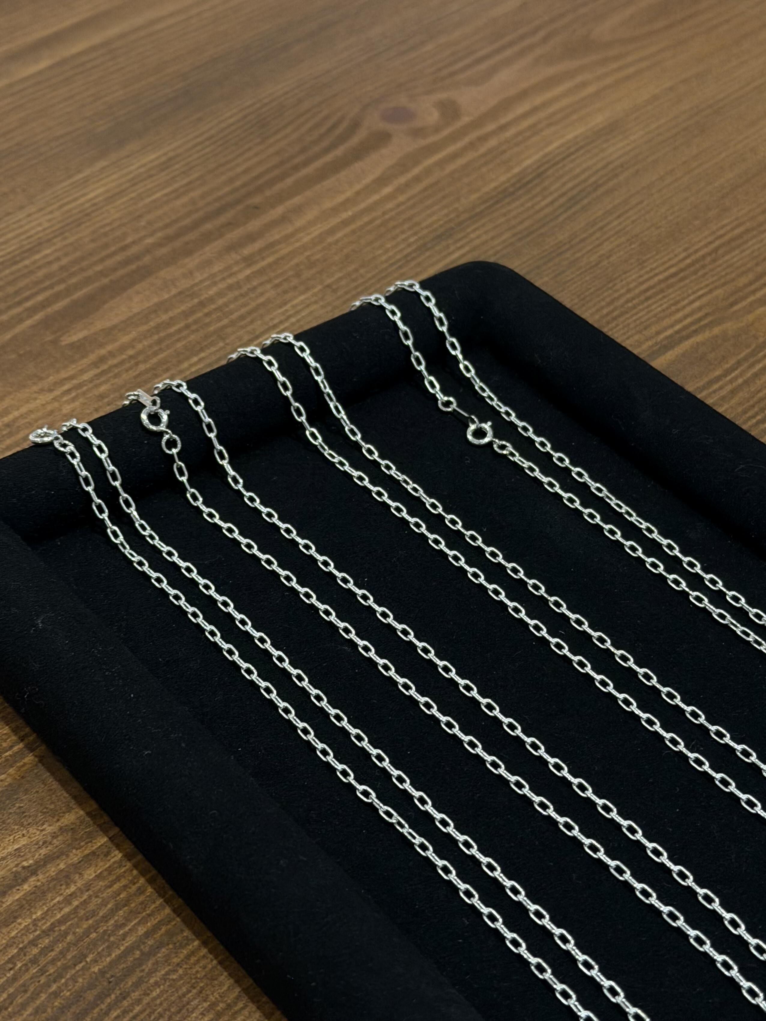 Chibi Cat Pendant (New Ver. Chain)