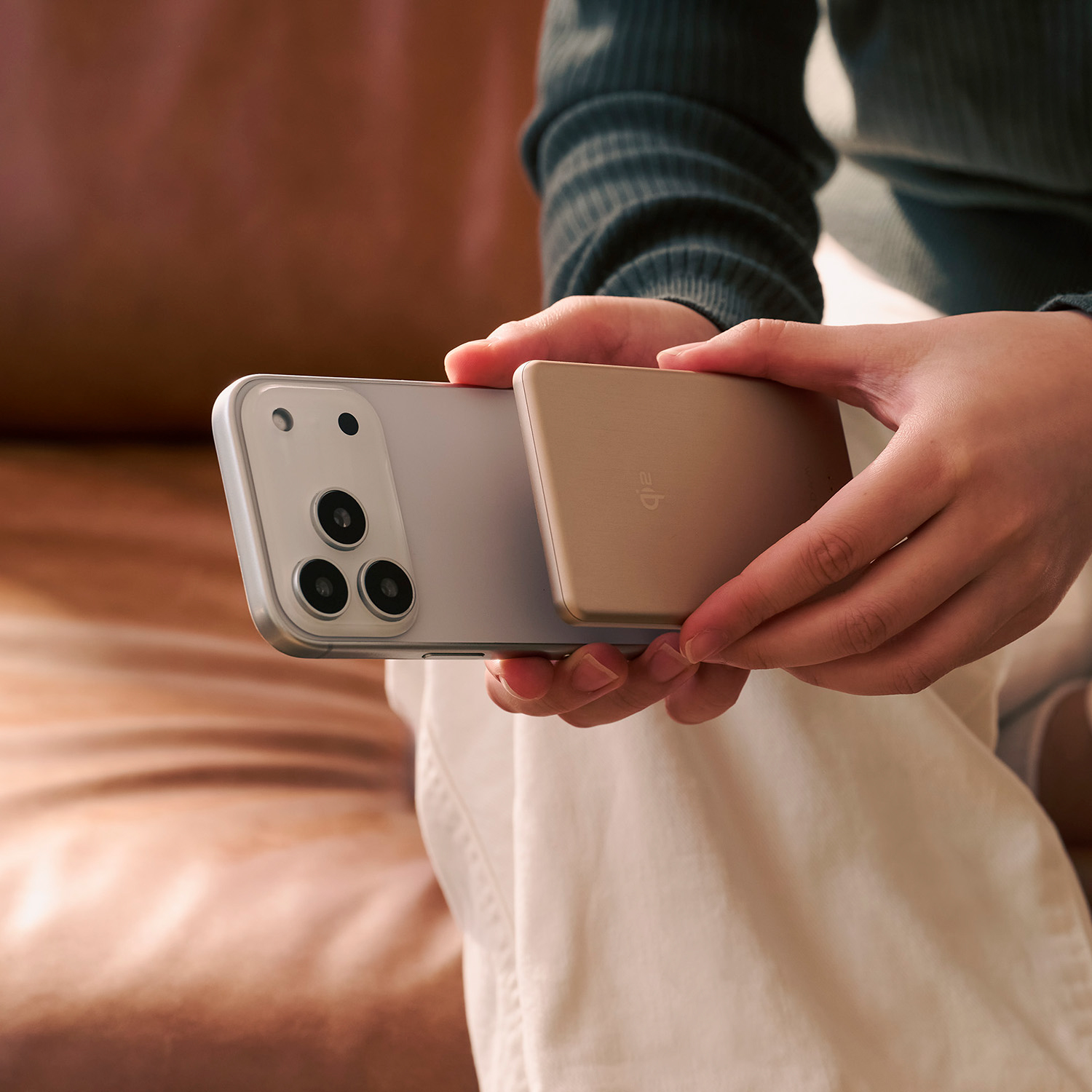 VIONTA Q10 Qi2 Ultra Slim Power Bank