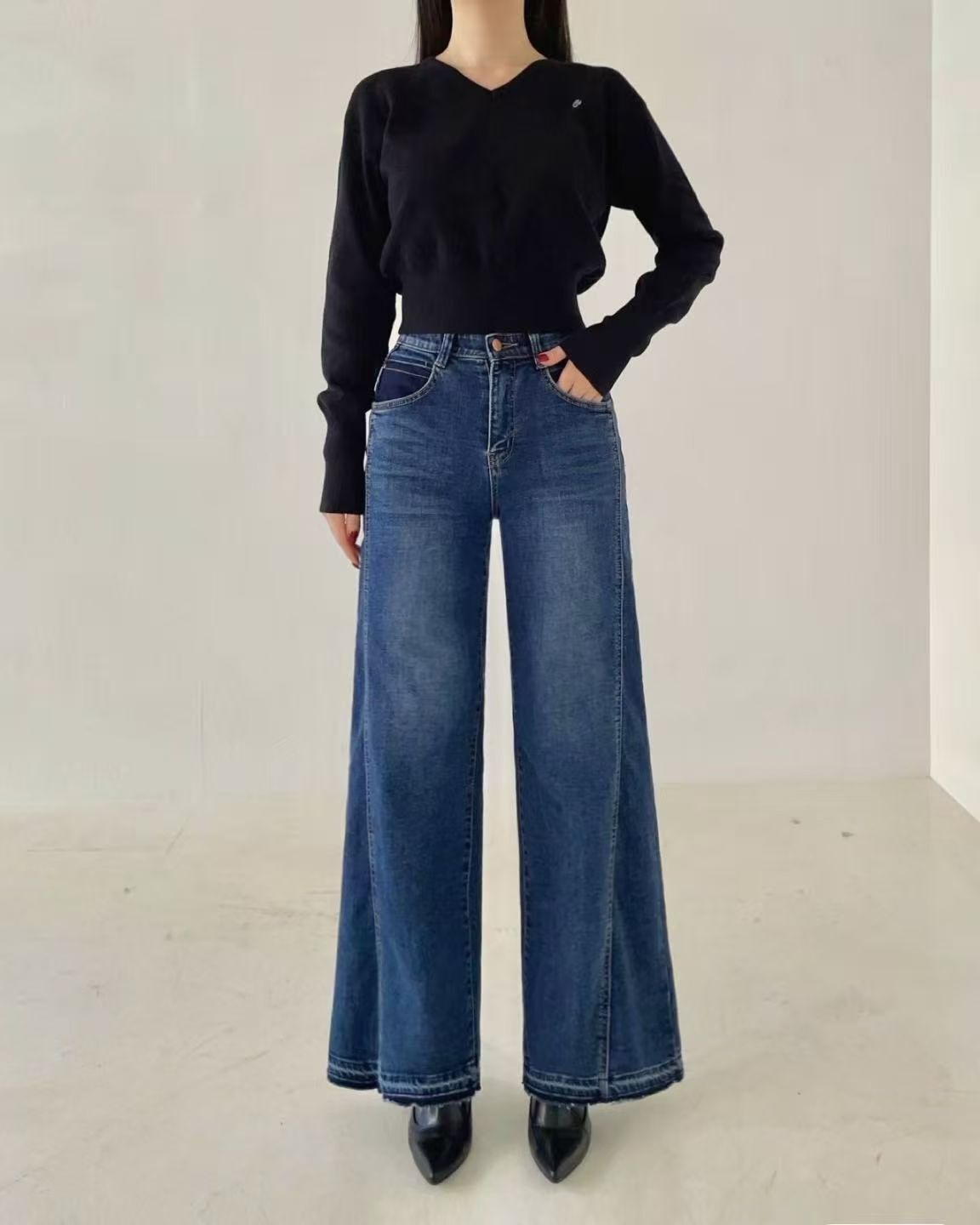 HL5616-1 闊筒薄毛牛仔褲