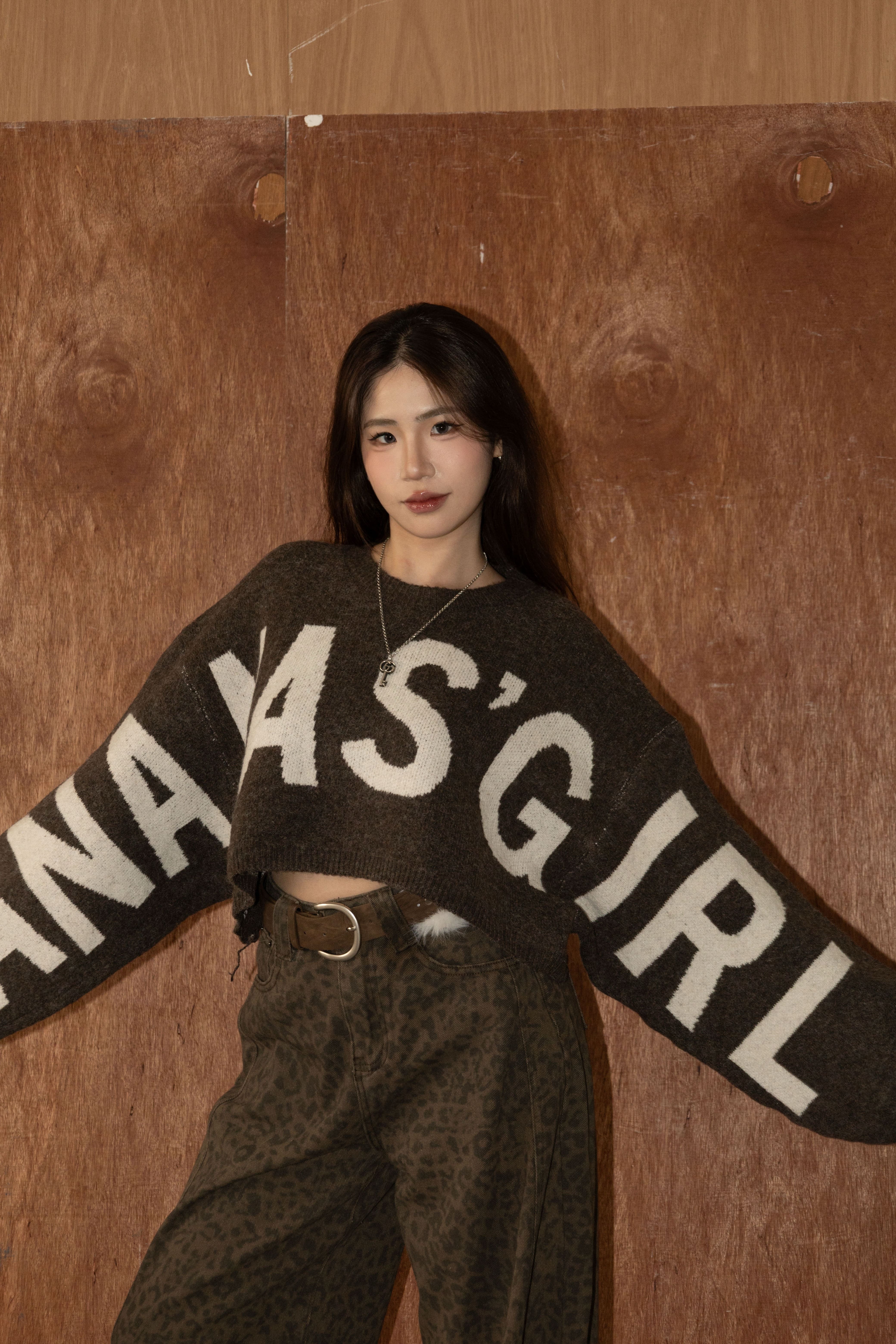 [ Ananas設計款✨] 品牌LOGO短版針織毛衣