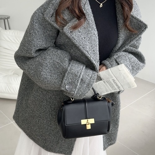 ClASSICAL ELF x MILY BILET 羊毛質感立領 雙向翻領 中長款 寬鬆外套 86584108