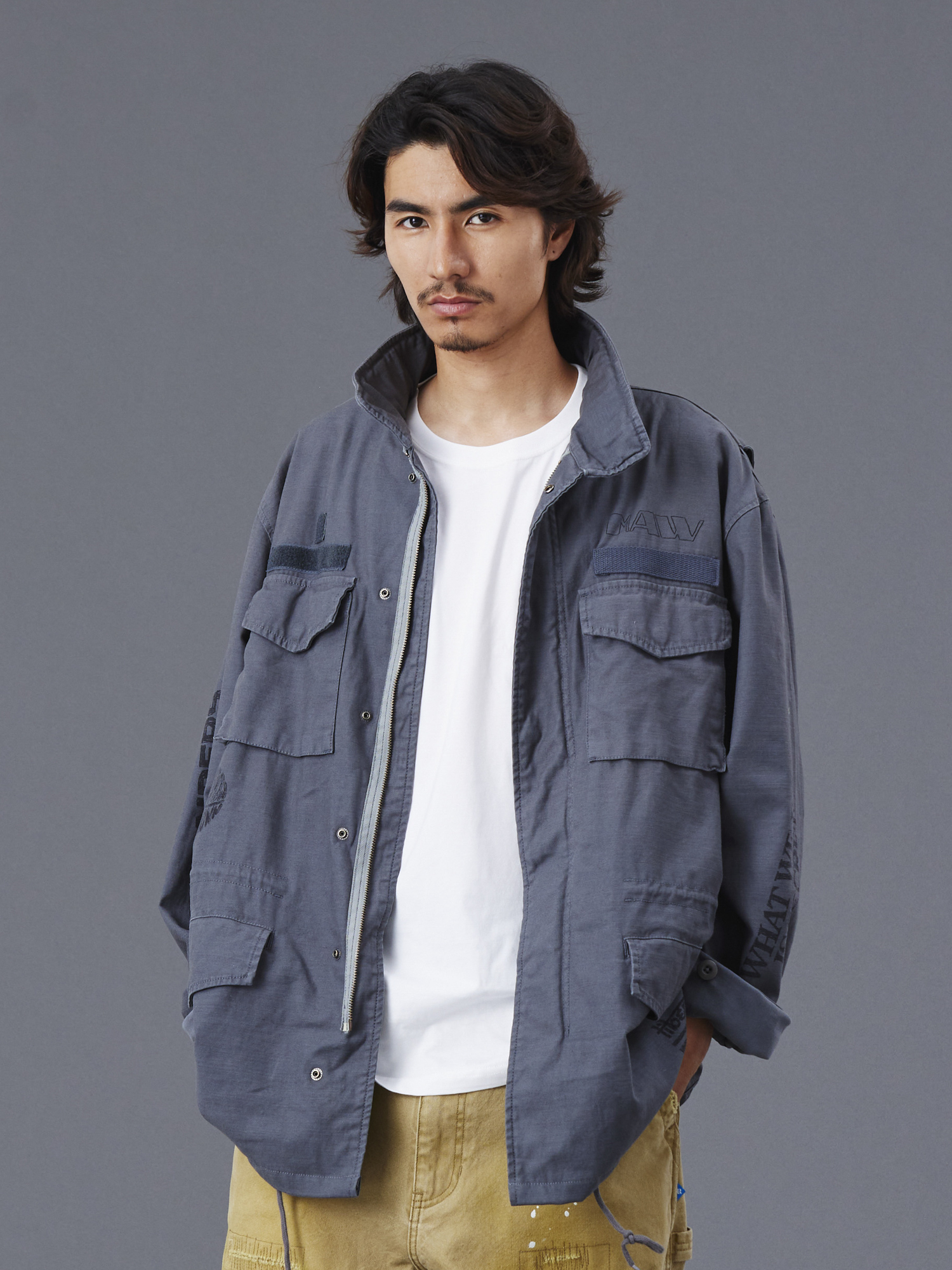 LIBERAIDERS HANDWRITING PRINT M65 JACKET 770122503 CHA