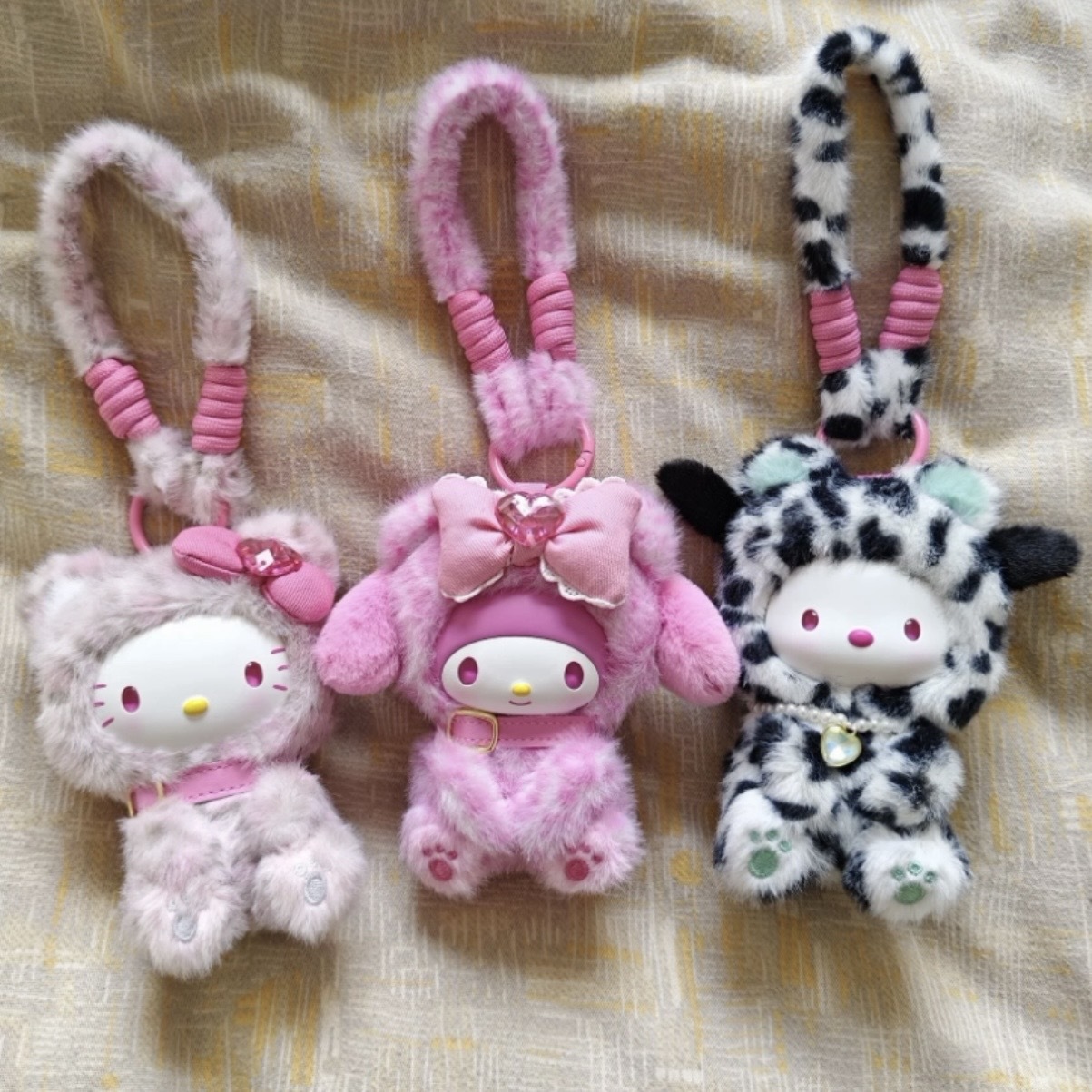 SANRIO 三麗鷗 森動系列搪膠臉盲盒 毛絨 豹紋 吊飾 掛件 共六款 /預購