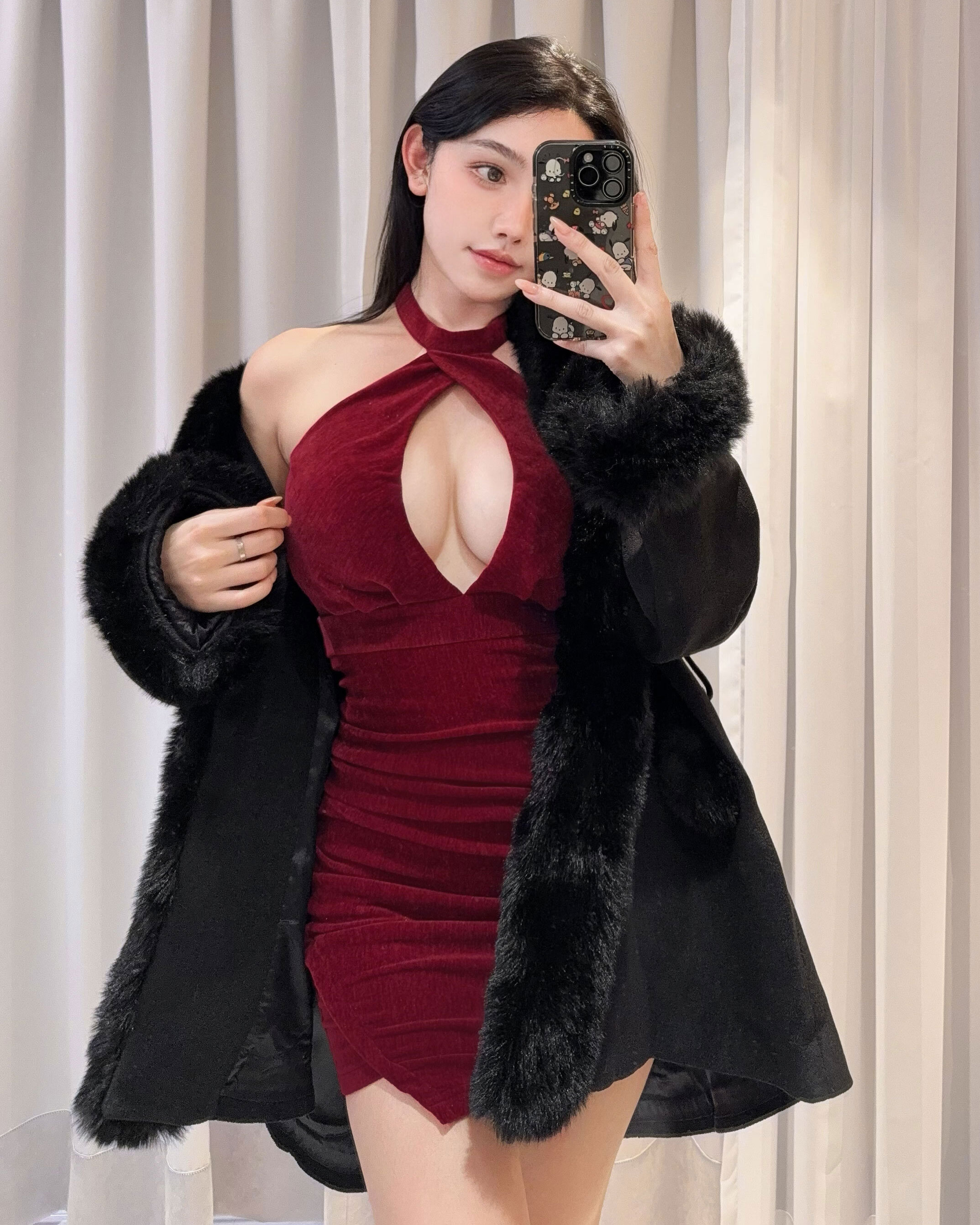 ⭒限量-立領挖胸美背合身洋