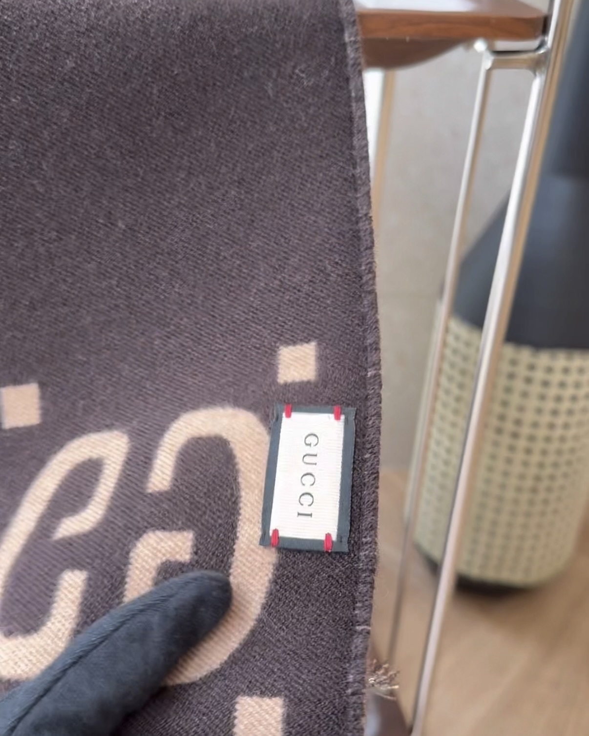 GUCCI｜提花羊毛絲圍巾 棕色/米色