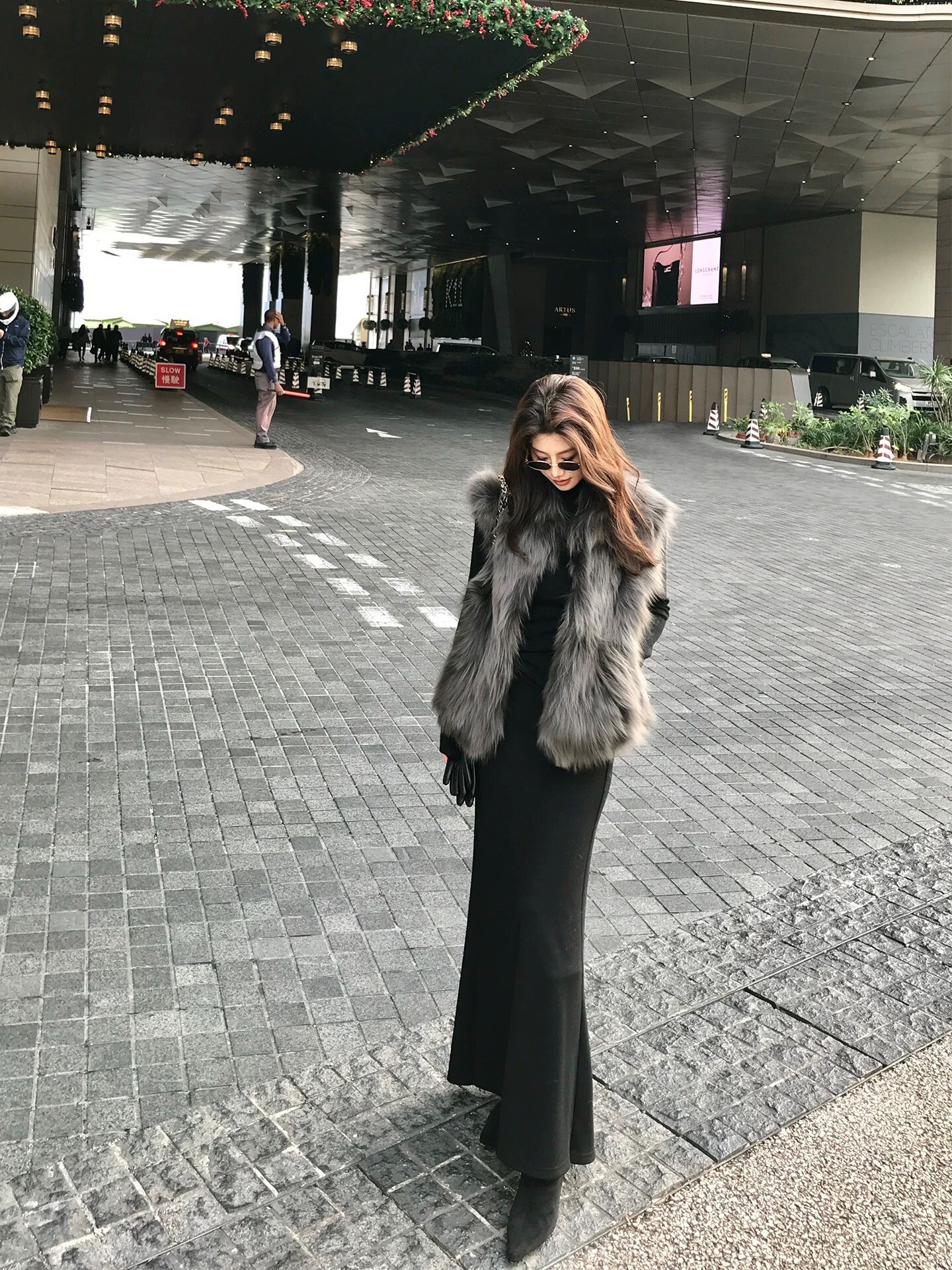 經典黑顯瘦修身感鉛筆裙長裙-S-L (Elegant & Love)