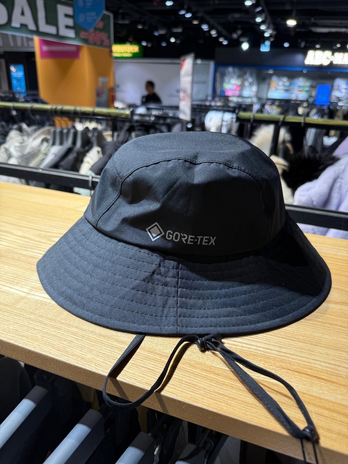 SF008 National Geographic 漁夫帽 N243AHA120 黑色(099)