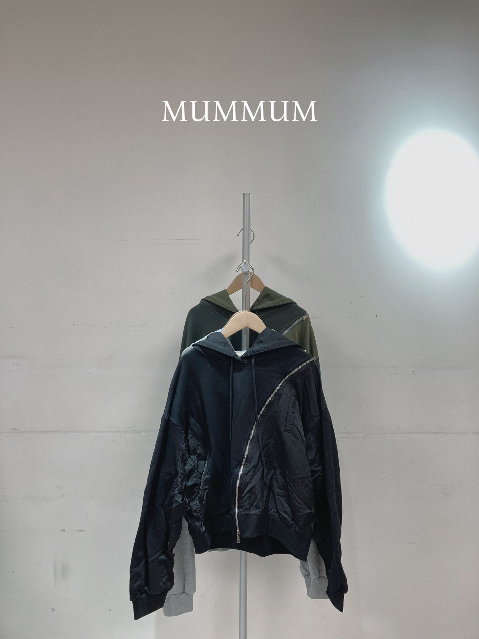 0213017a/斜彎特別拉鏈位連帽外套 48/40/24