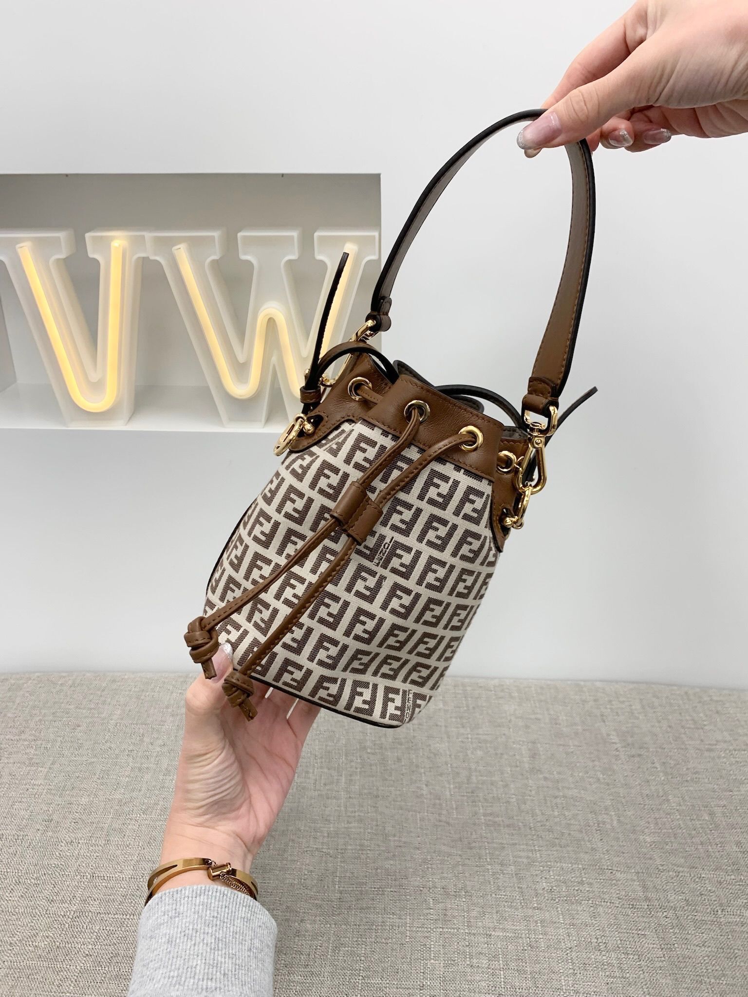 Sale Fendi Mini Mon Bucket