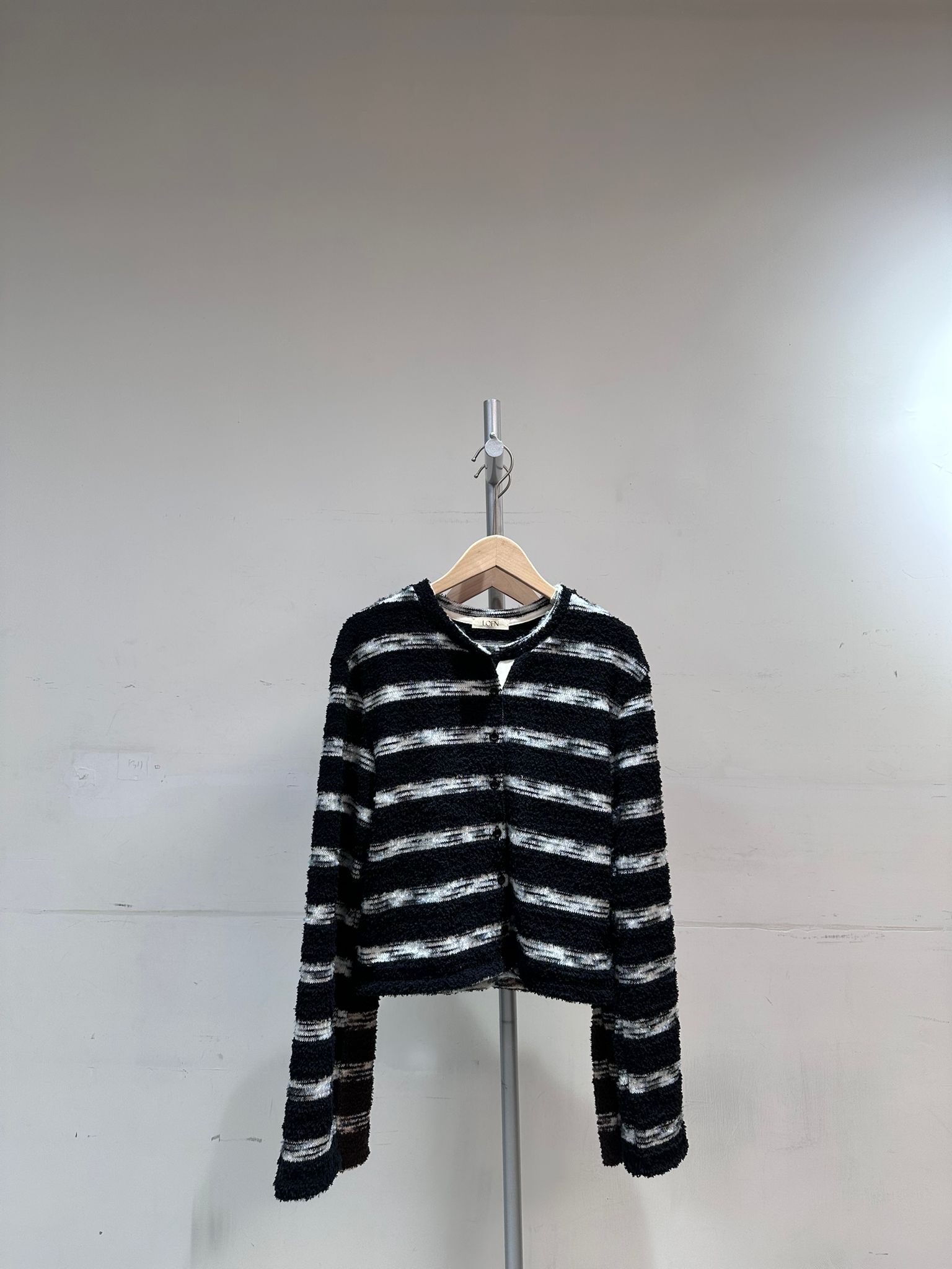 0213010a/韓國小漸變毛絨粒橫間外套 36/36/20