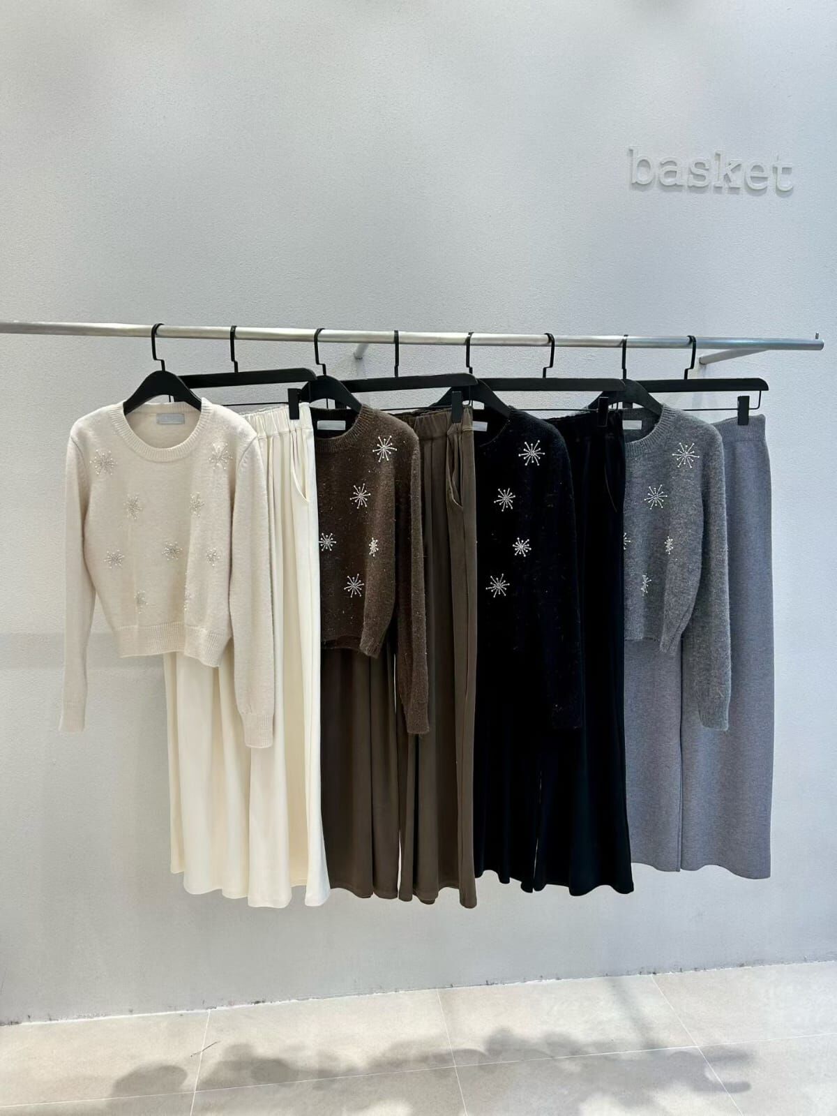 WE5302 珍珠星形針織休閒褲