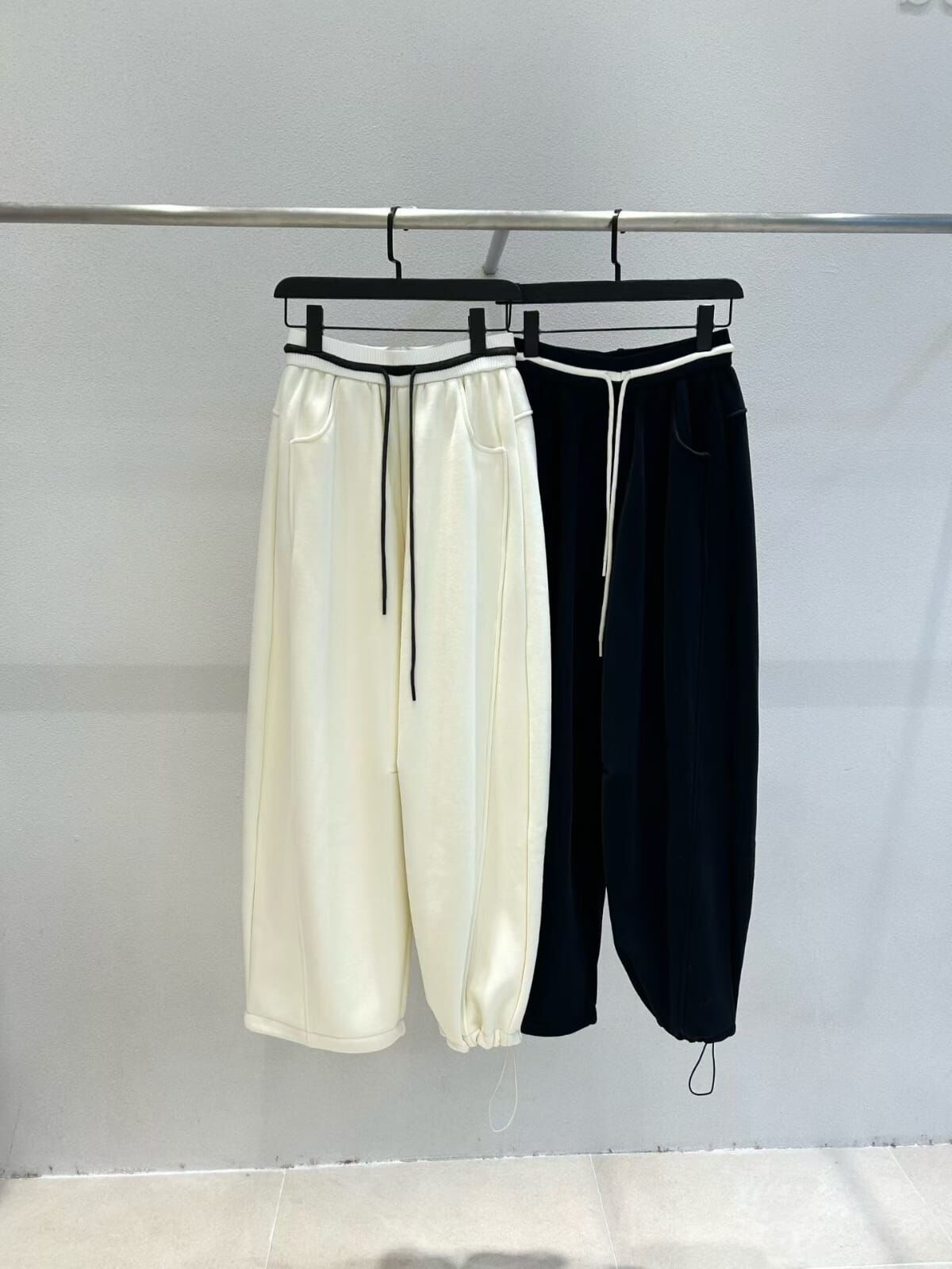 WE5306 對比色抽繩寬鬆束腳褲