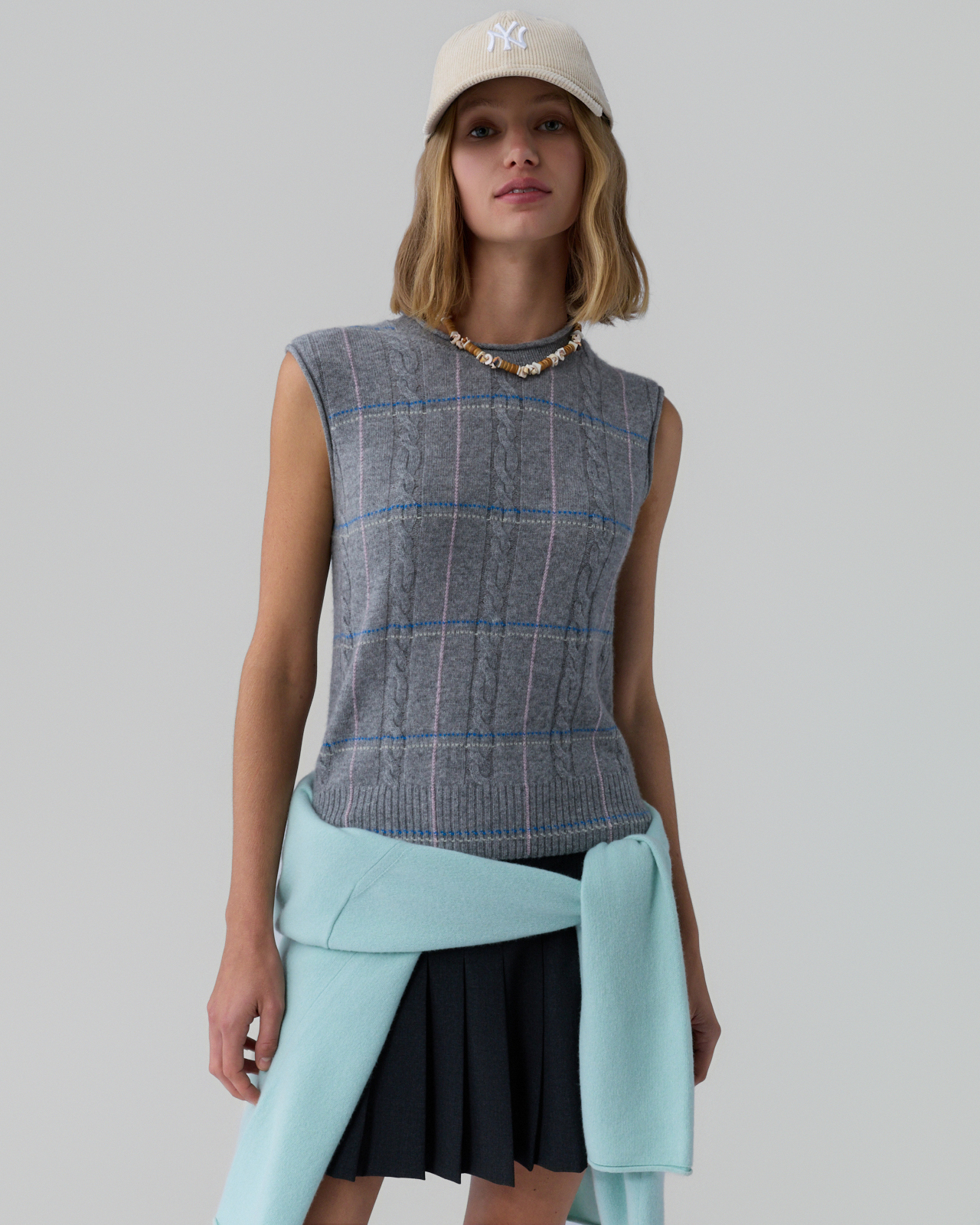 Guest in Residence｜CHECK 圓領格紋羊絨背心