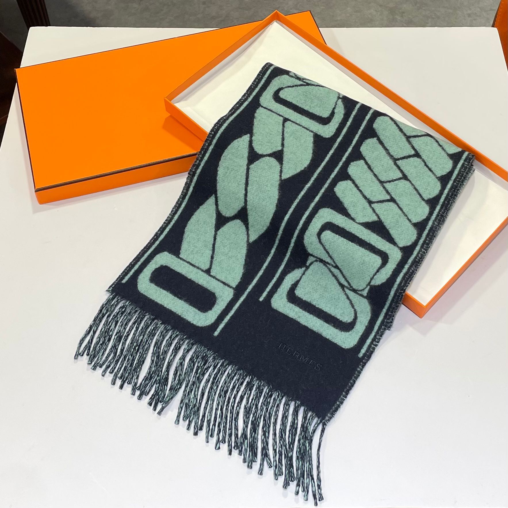 HERMES圍巾 25x170cm 藍寶石羊絨CLIC  C EST NOUE  SCARF H392917T 02 #BRAND NEW #香榭站正品