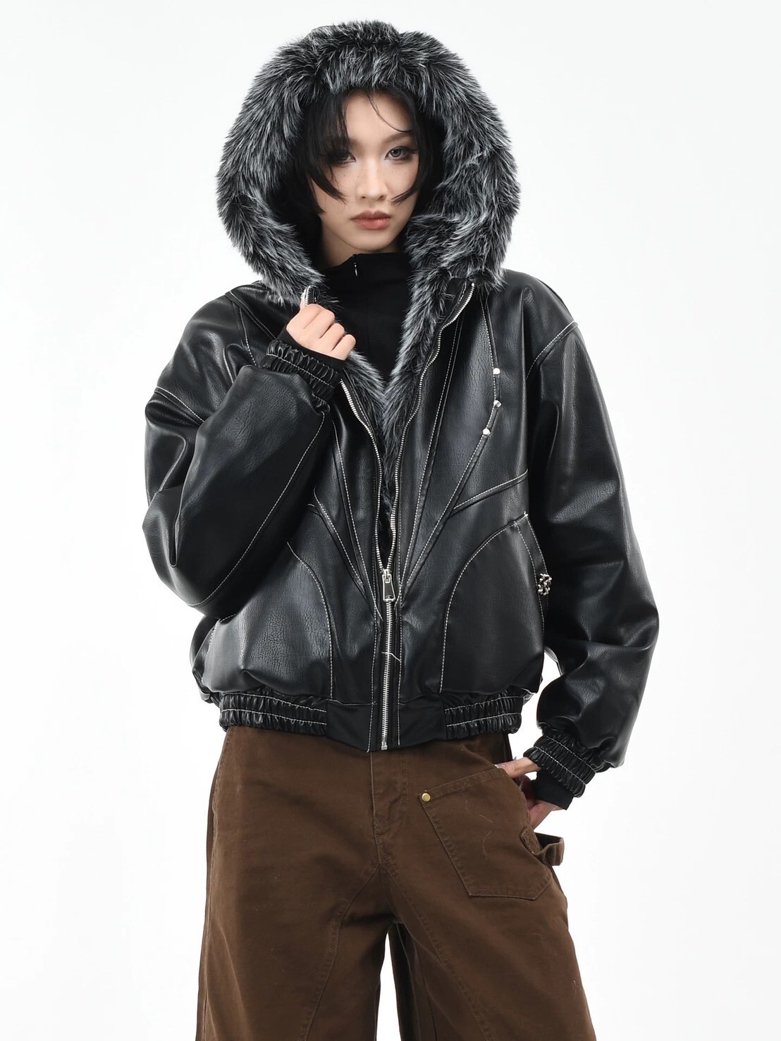 座山雕毛領外套