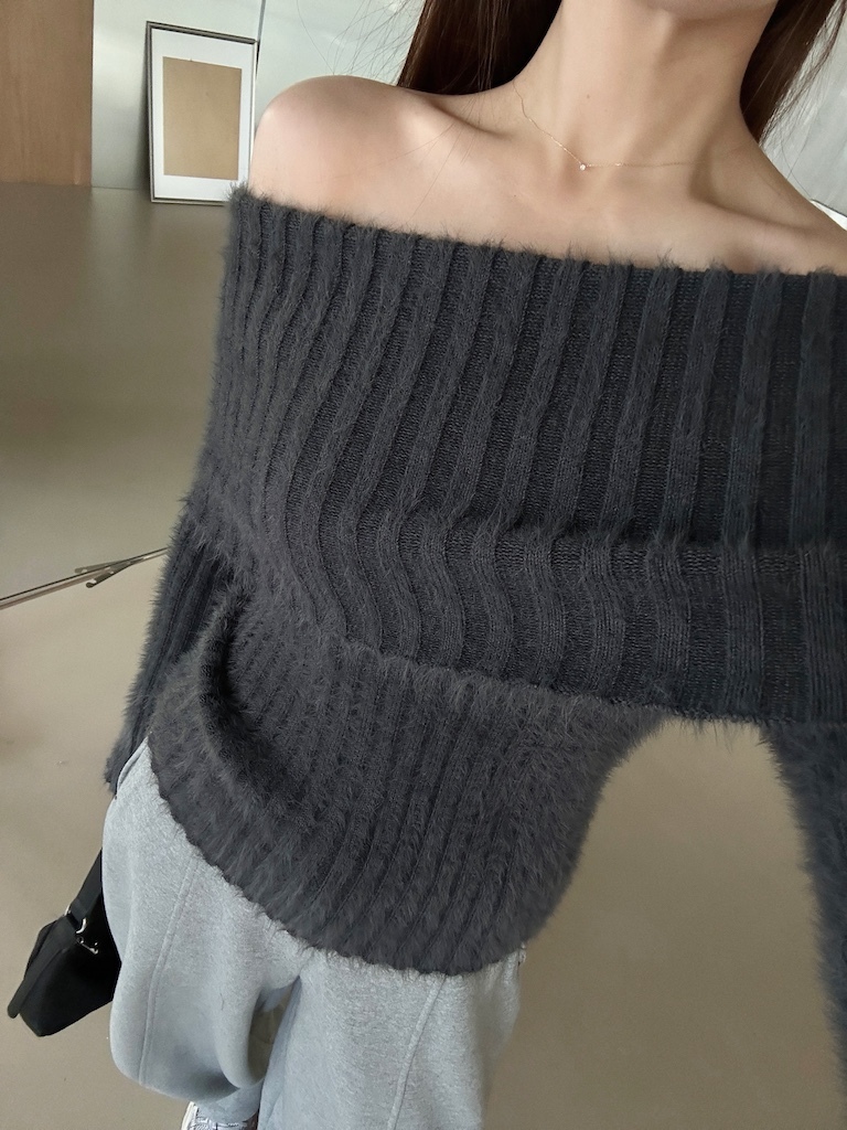 穿上變仙女一字領水貂毛毛衣