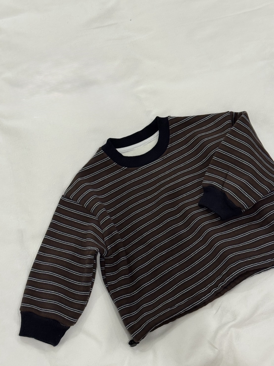 S00007加絨咖色條紋上衣