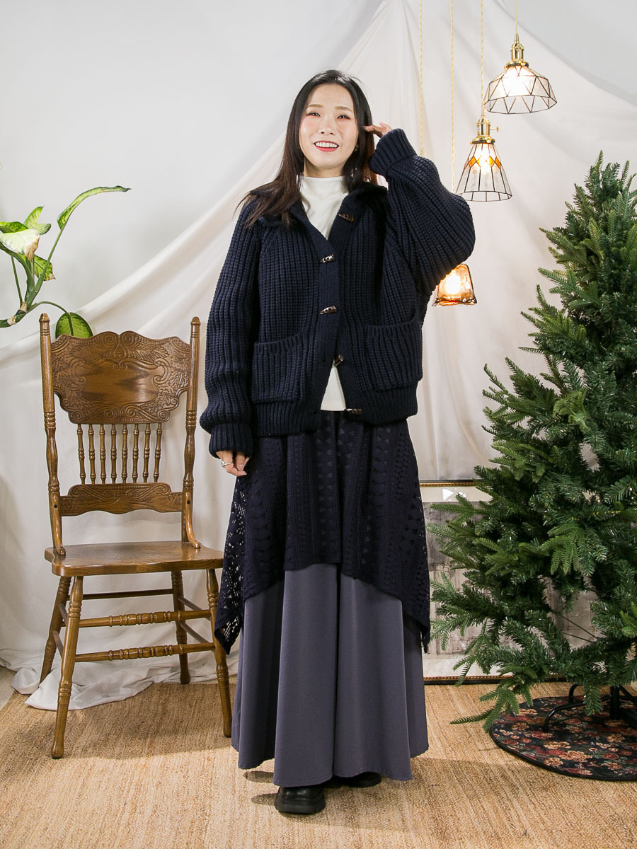 ⬇️開倉低至半價😱FINALSALE📣全開胸扣牛角鈕．毛毛冷料外套 【不設退換】