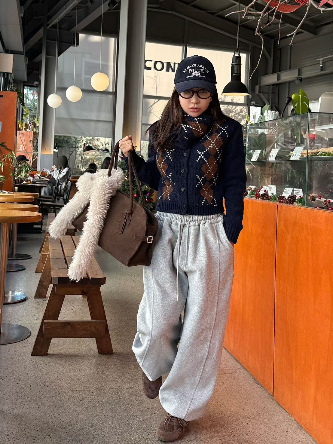 #AD118前車線內刷毛衛褲(灰/咖/黑/水藍/白/粉)