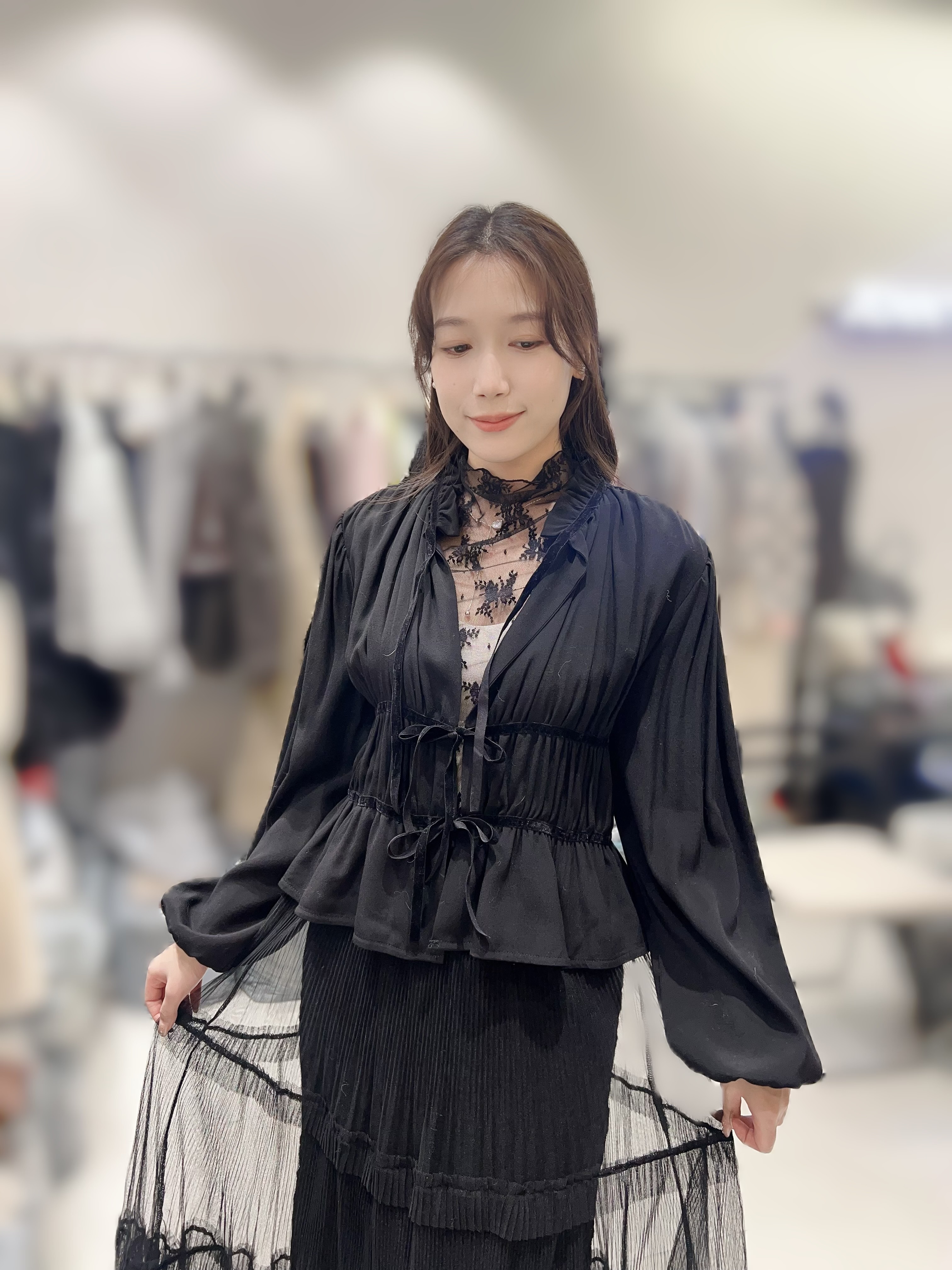 JE30  開胸 胸43  長20   $599 (一口價)