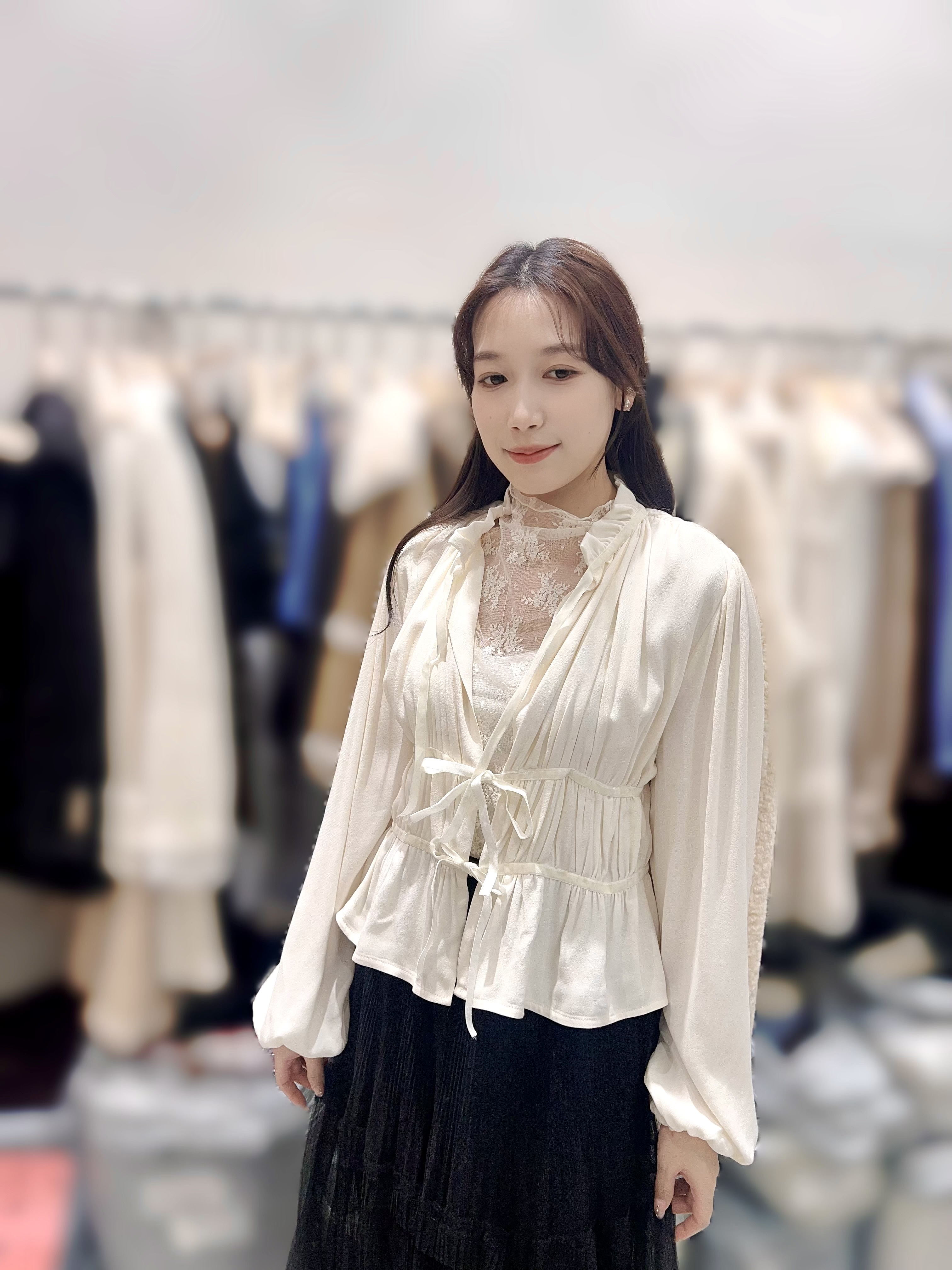 JE30  開胸 胸43  長20   $599 (一口價)