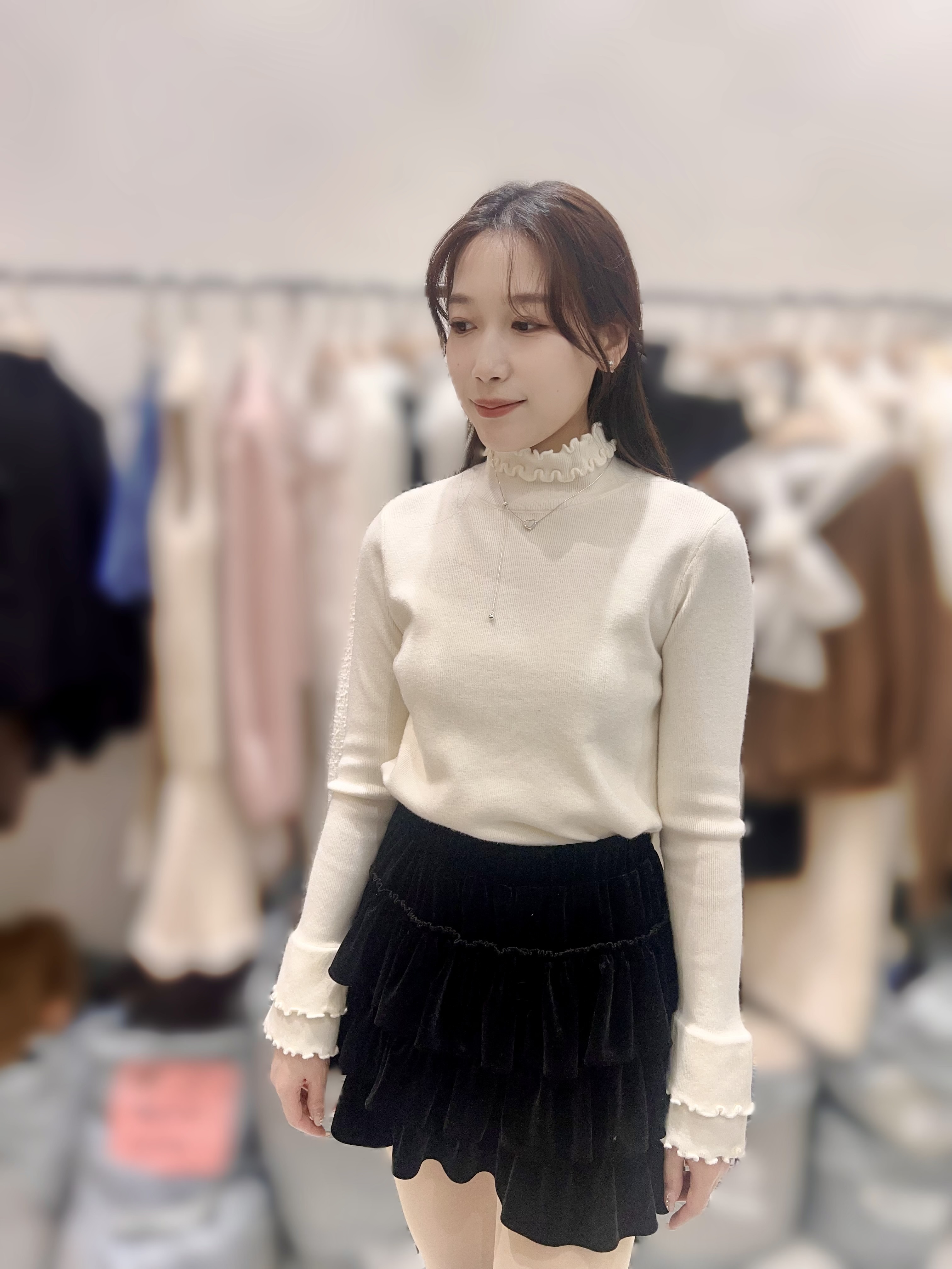 JE35  羊毛高領打底王  胸38 -56  長21  $499  (一口價 )羊毛30%