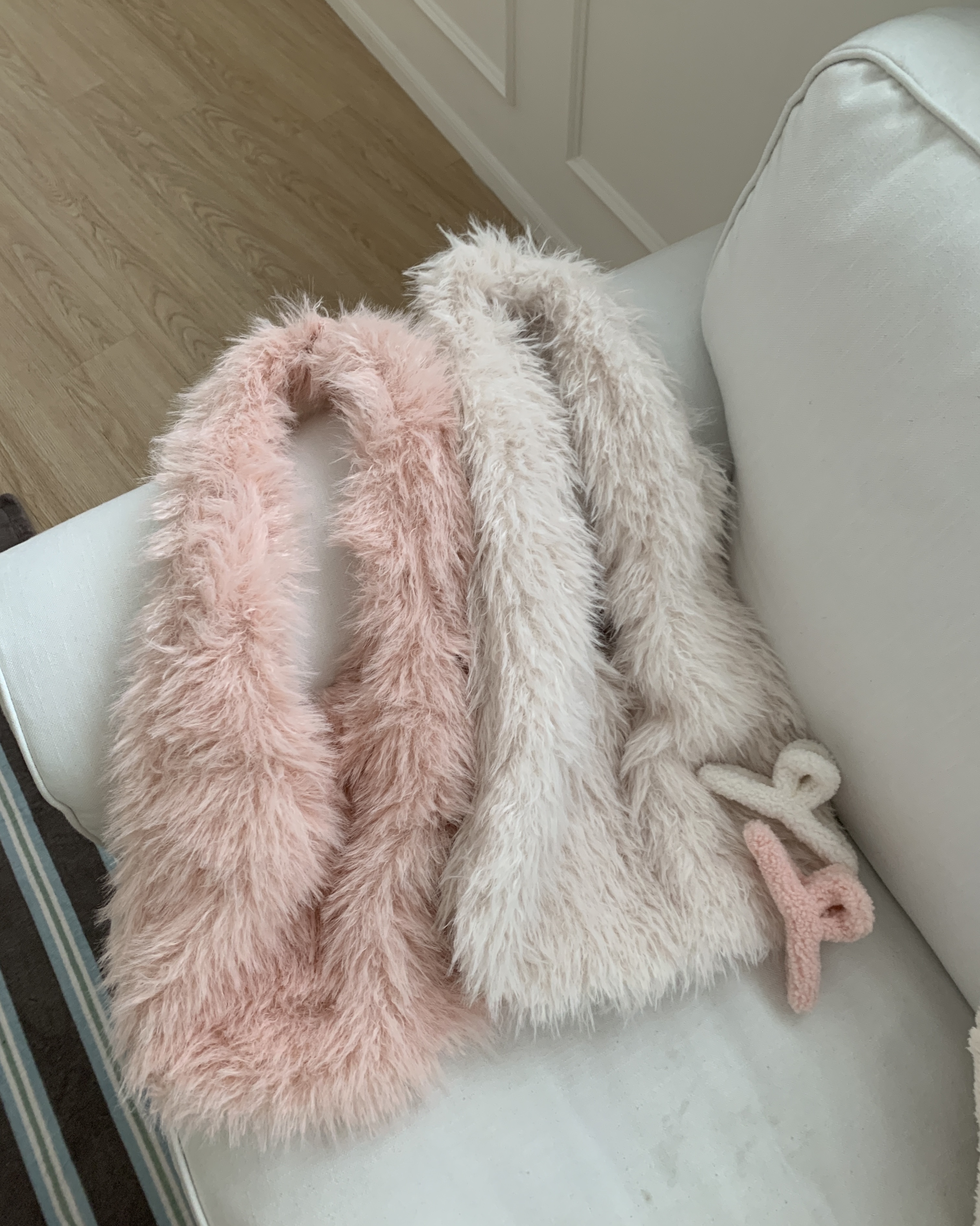 A16  "現貨"北國女孩毛毛單肩提袋